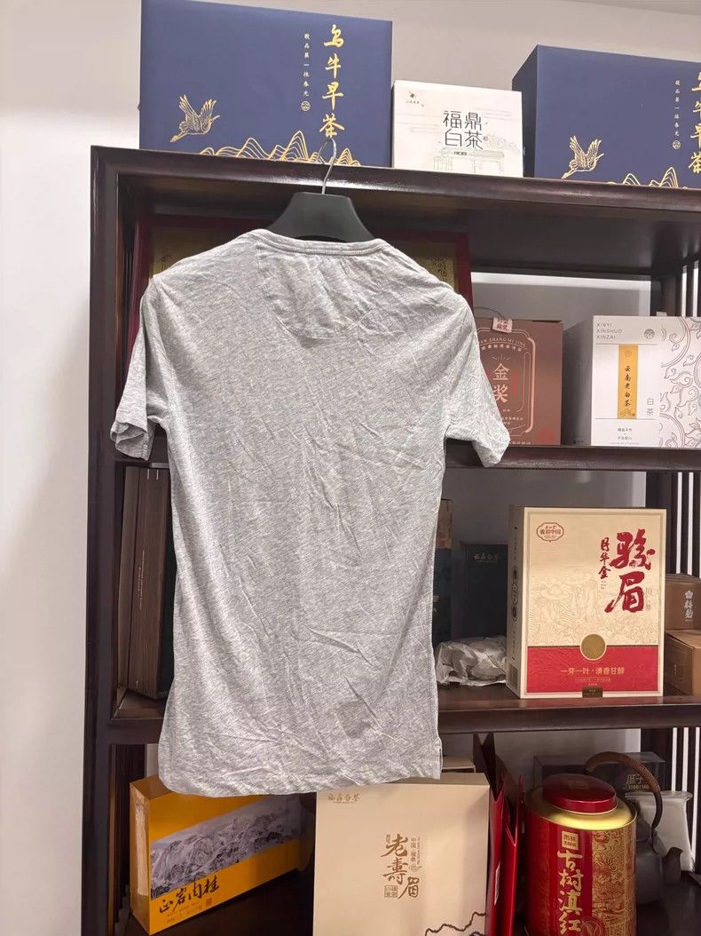 Burberry Burberry Short Sleeve T-Shirt Size S Size US S / EU 44-46 / 1 - 2 Thumbnail
