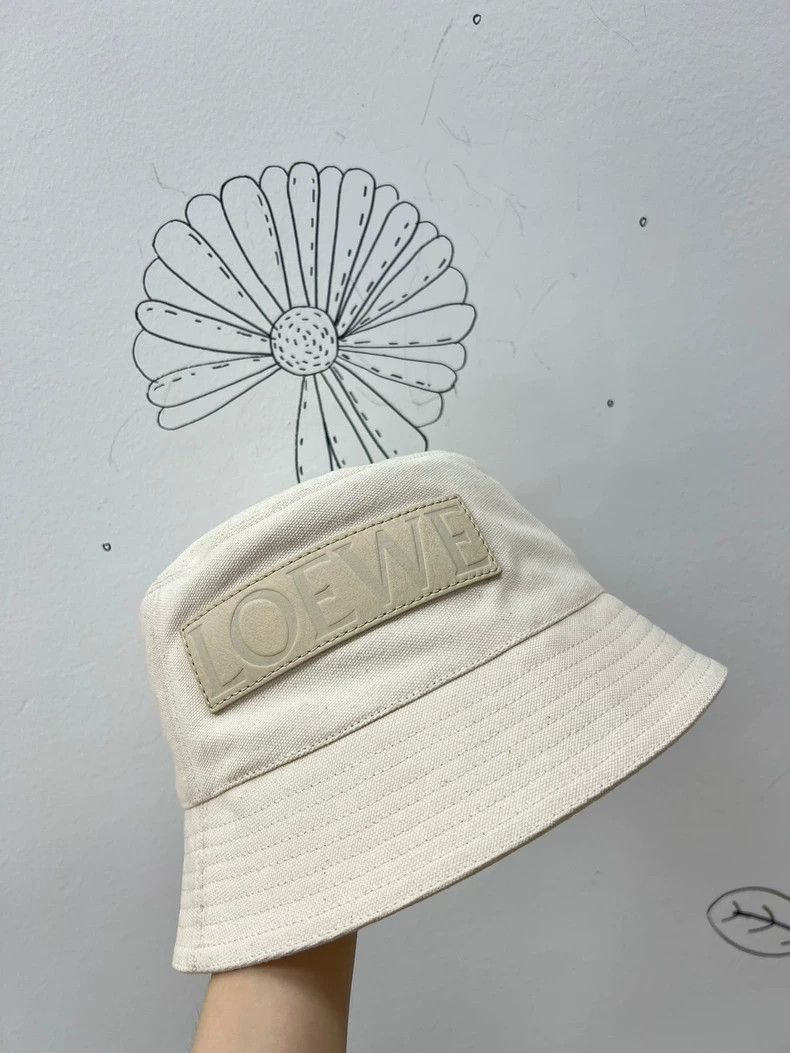 Loewe Loewe White Logo Fisherman Hat Size 59 Size ONE SIZE - 3 Thumbnail