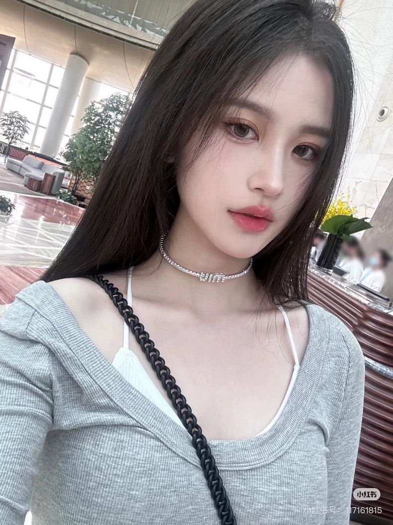 Miu Miu Miu Miu Rhinestone Letter Choker Necklace Size ONE SIZE - 7 Thumbnail