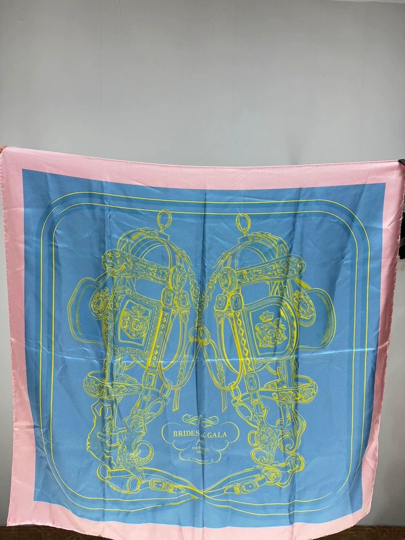 Hermes Hermes Reversible Gorgeous Bridle Silk Scarf Size ONE SIZE - 2 Thumbnail