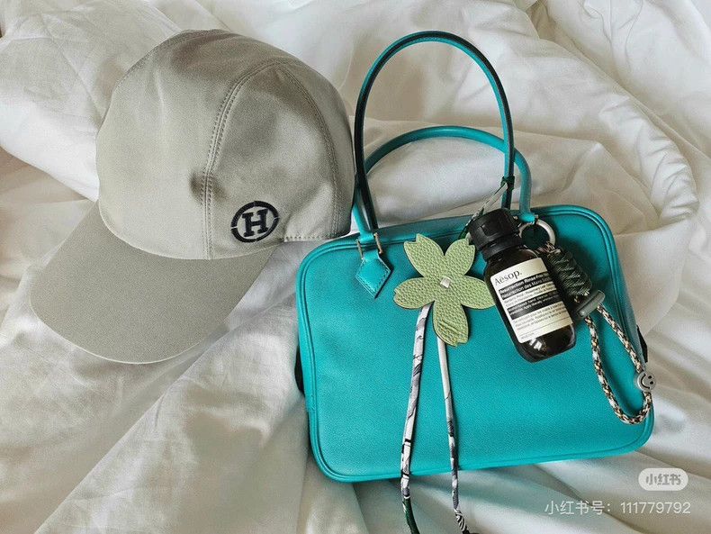 Hermes Hermes H Logo Baseball Cap in Gray Size ONE SIZE - 7 Thumbnail