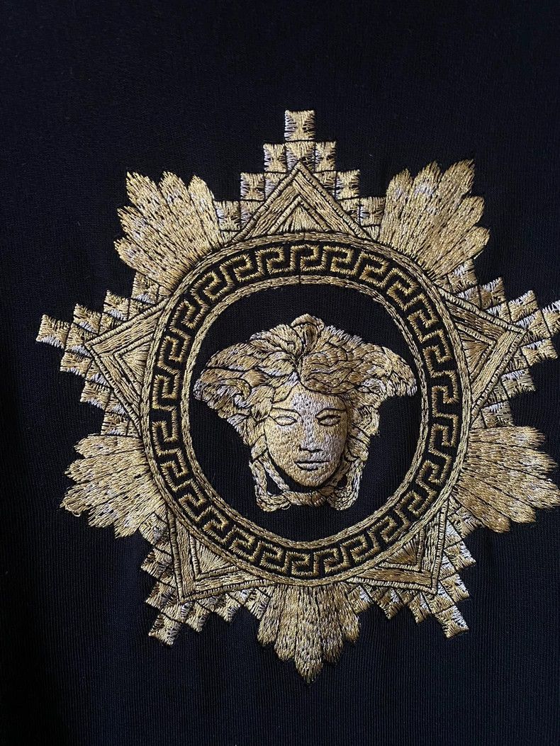 Versace Versace Black Sweater with Gold Detailing Size US XXL / EU 58 / 5 - 2 Thumbnail