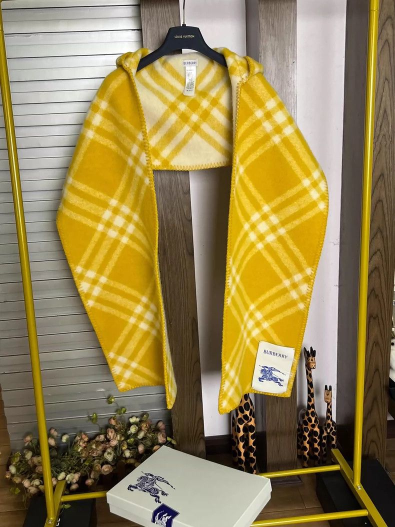 Burberry Burberry Yellow Plaid Hooded Scarf Size ONE SIZE - 4 Thumbnail