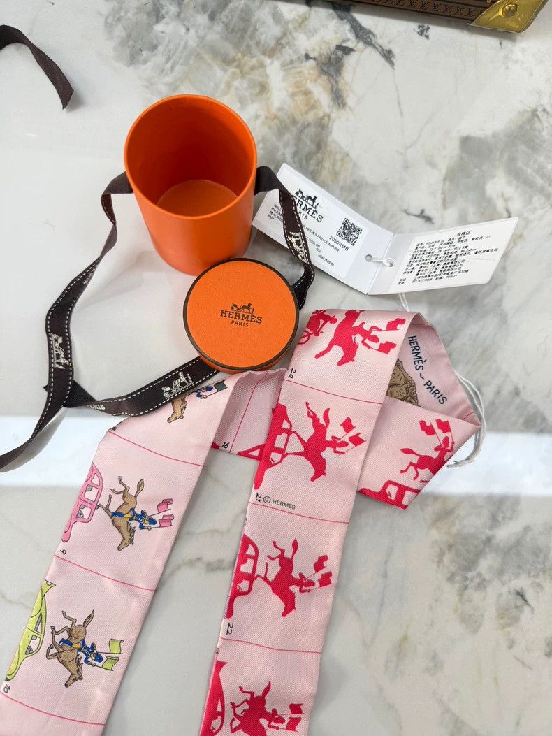 Hermes Hermes Twilly Scarf with Box and Tags Size ONE SIZE - 4 Thumbnail
