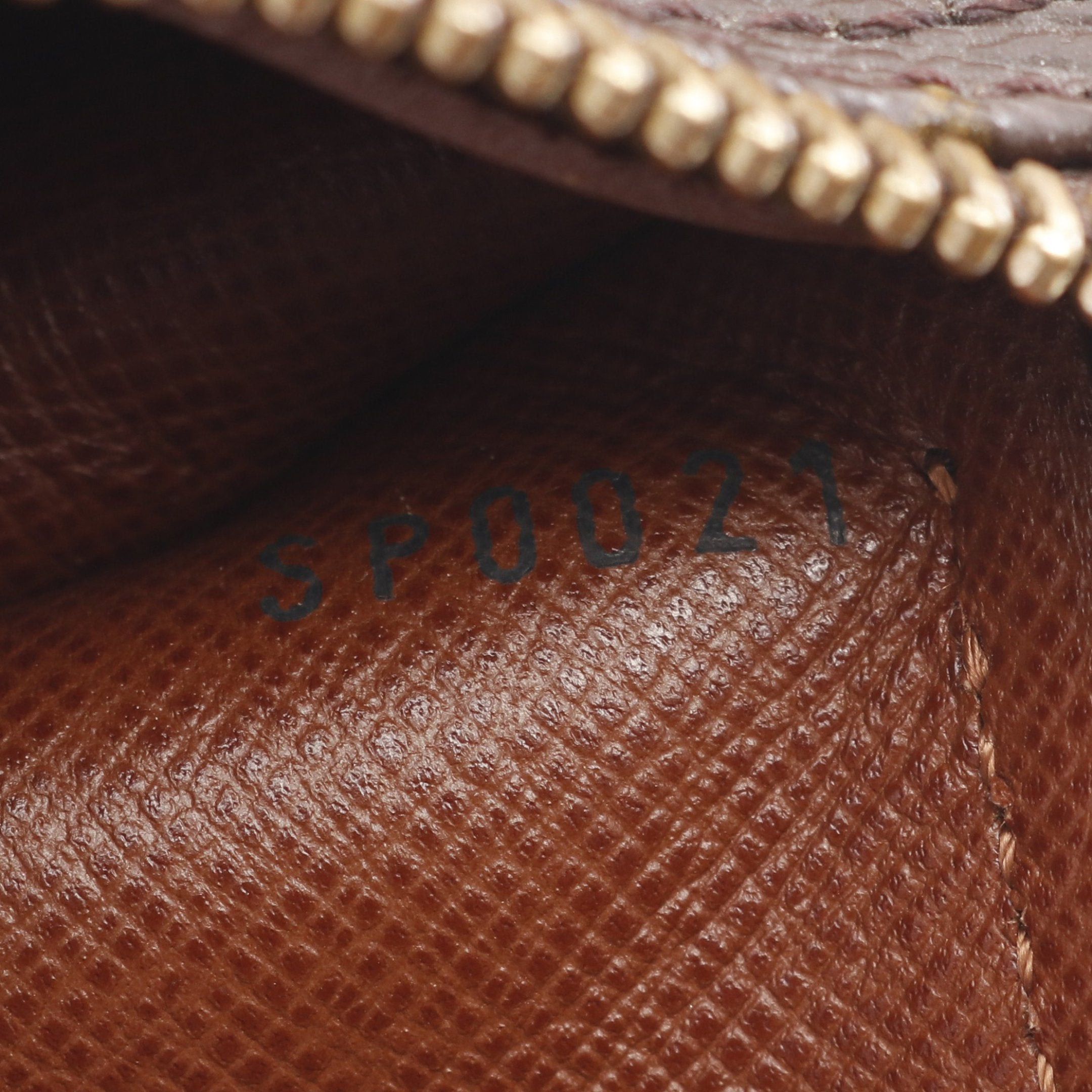 Louis Vuitton Louis Vuitton Papillon 30 Monogram Old Model Handbag Leather Brown Size ONE SIZE - 5 Thumbnail