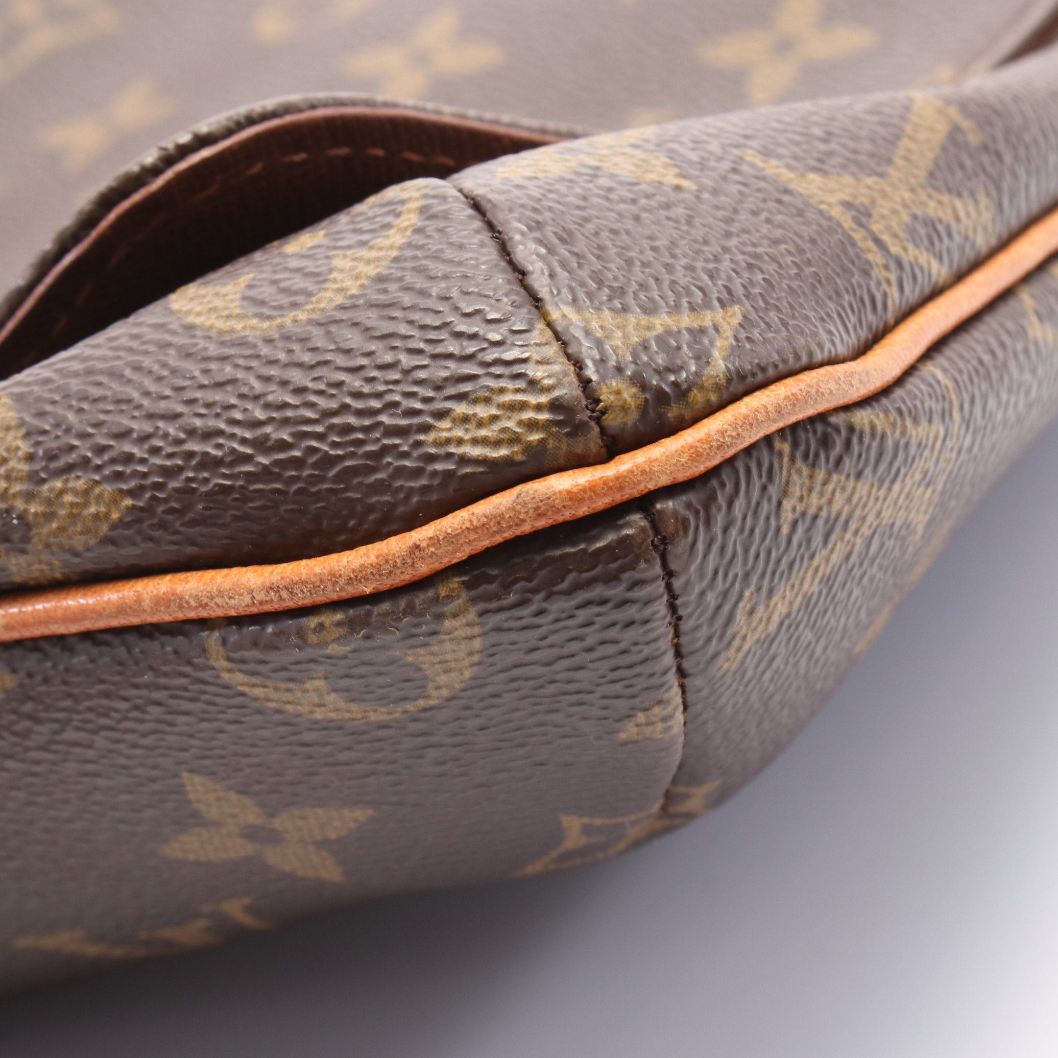 Louis Vuitton Louis Vuitton Musette Salsa Long Strap Monogram Shoulder Bag Leather Brown Size ONE SIZE - 7 Thumbnail