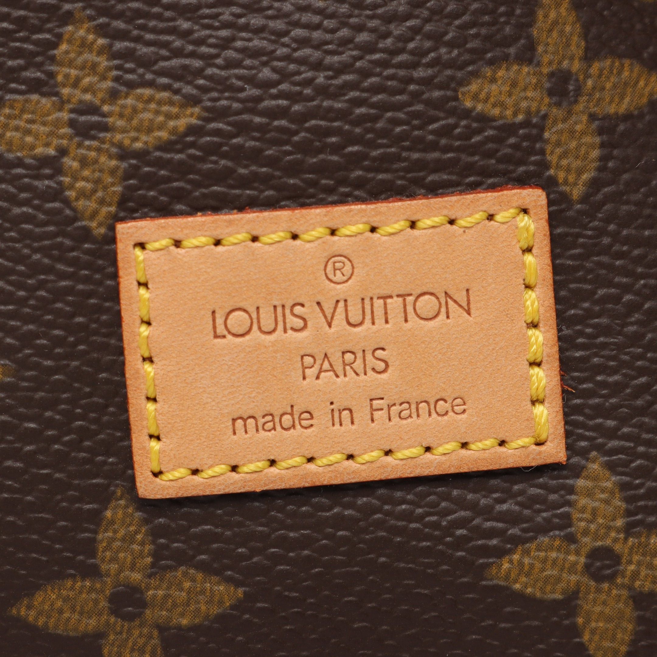 Louis Vuitton Louis Vuitton Saumur 30 Monogram Shoulder Bag Leather Brown Size ONE SIZE - 6 Thumbnail