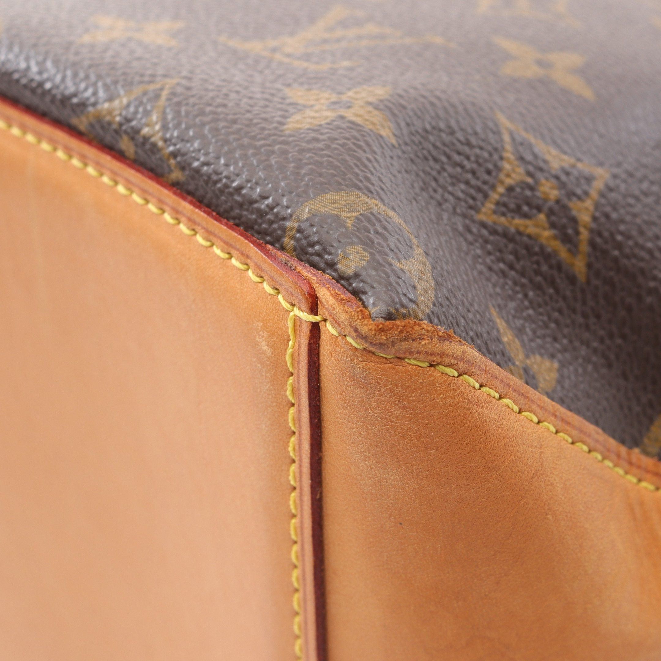 Louis Vuitton Louis Vuitton Kabamezo Monogram Shoulder Bag Tote Leather Brown Size ONE SIZE - 8 Thumbnail