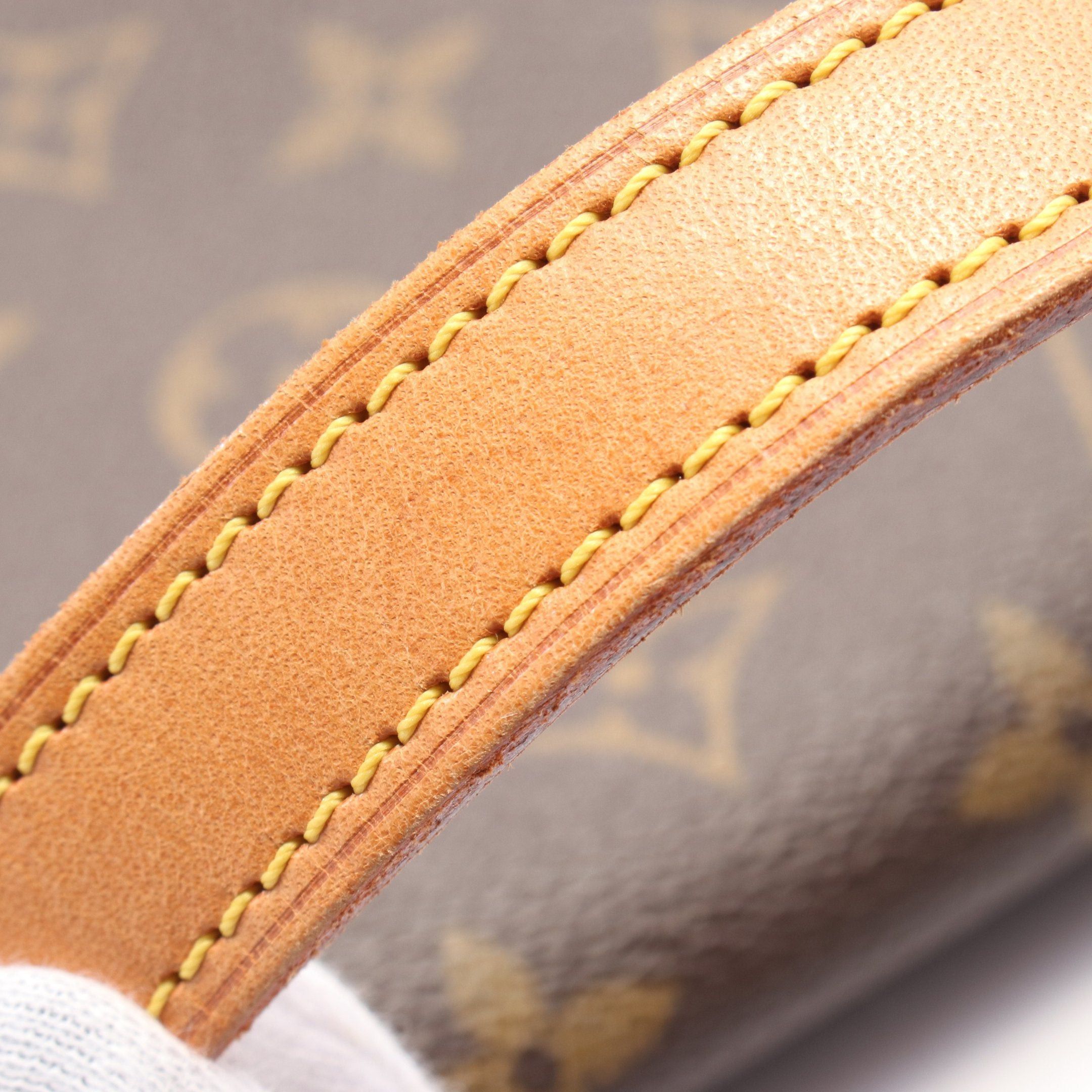 Louis Vuitton Louis Vuitton Musette Salsa Short Strap Monogram Shoulder Bag Leather Brown Size ONE SIZE - 7 Thumbnail