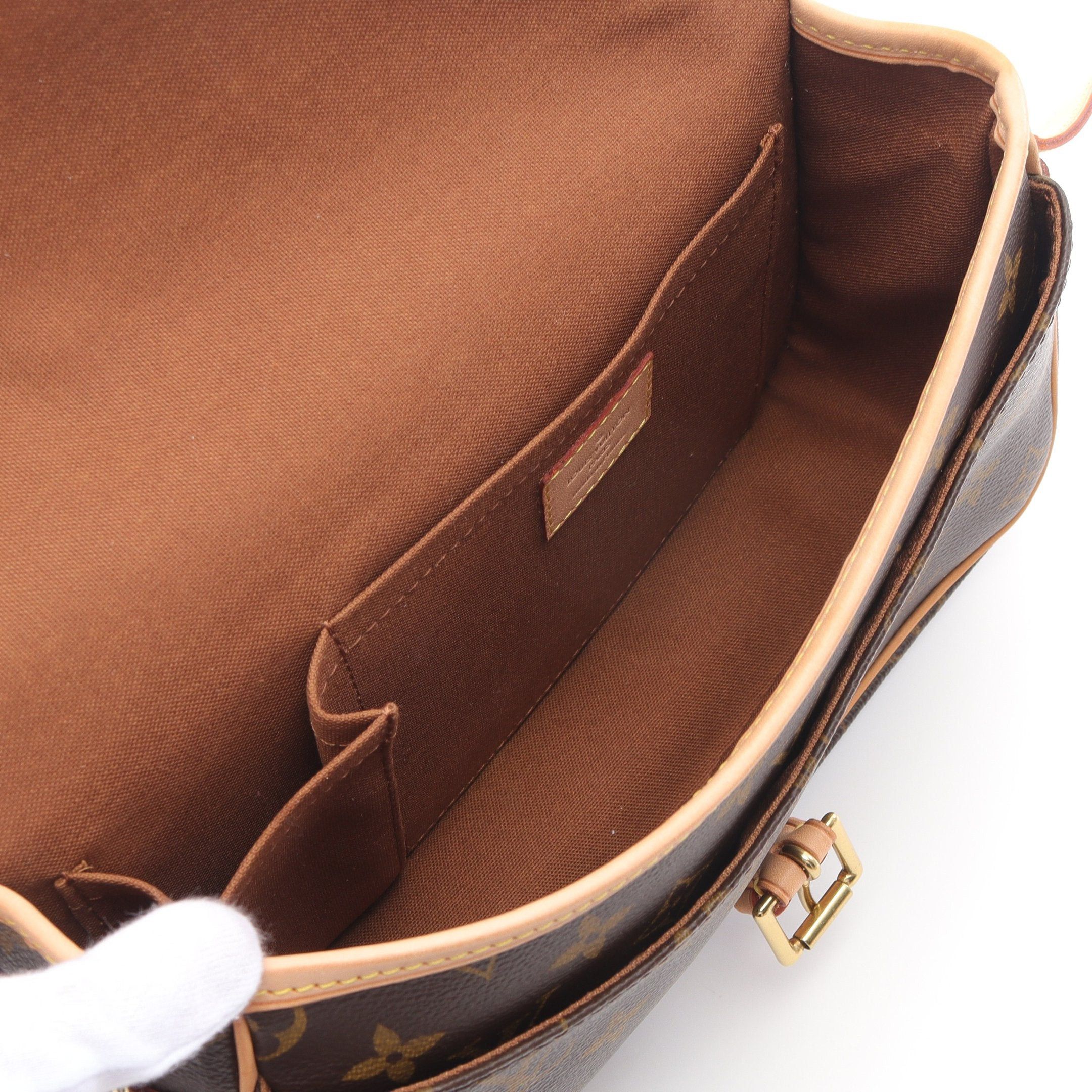 Louis Vuitton Louis Vuitton Sologne Monogram Shoulder Bag Leather Brown Size ONE SIZE - 3 Thumbnail
