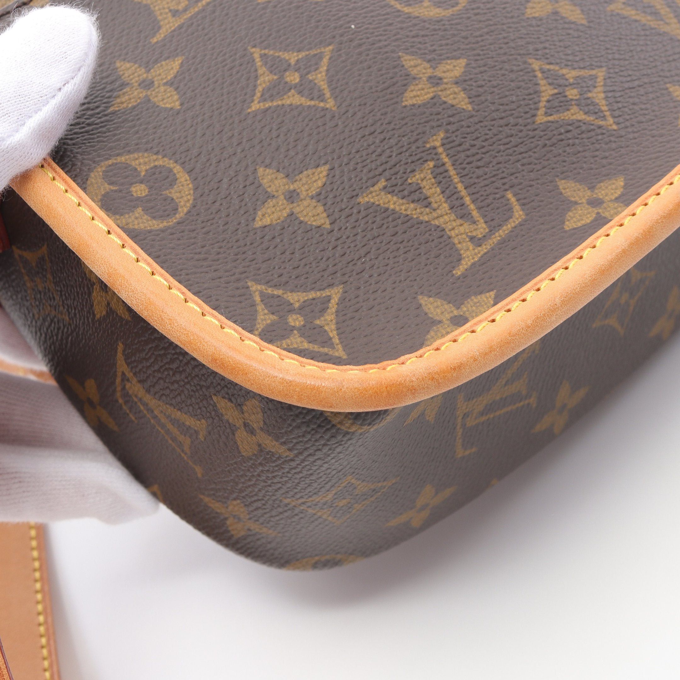 Louis Vuitton Louis Vuitton Sologne Monogram Shoulder Bag Leather Brown Size ONE SIZE - 12 Thumbnail