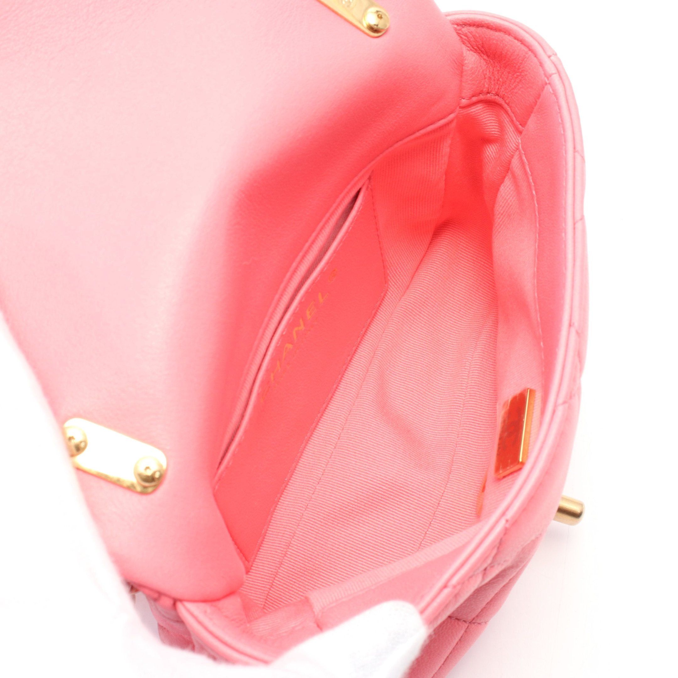 Chanel Chanel Matelasse Chain Shoulder Bag Lambskin Pink Gold Hardware Size ONE SIZE - 3 Thumbnail