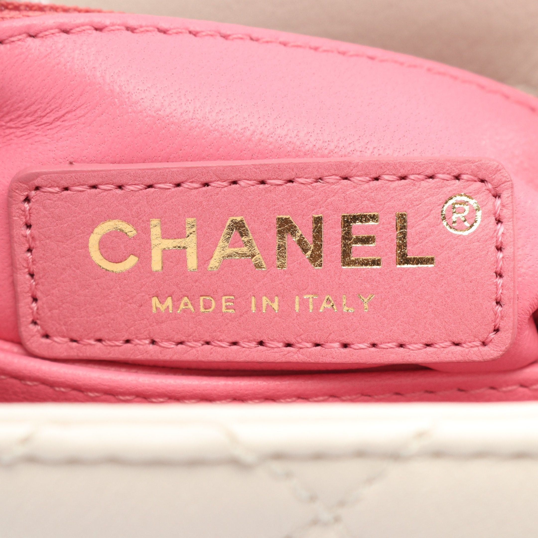 Chanel Chanel Coco Handle Xxs Top Handbag Leather White Multicolor Gold Hardware Size ONE SIZE - 4 Thumbnail