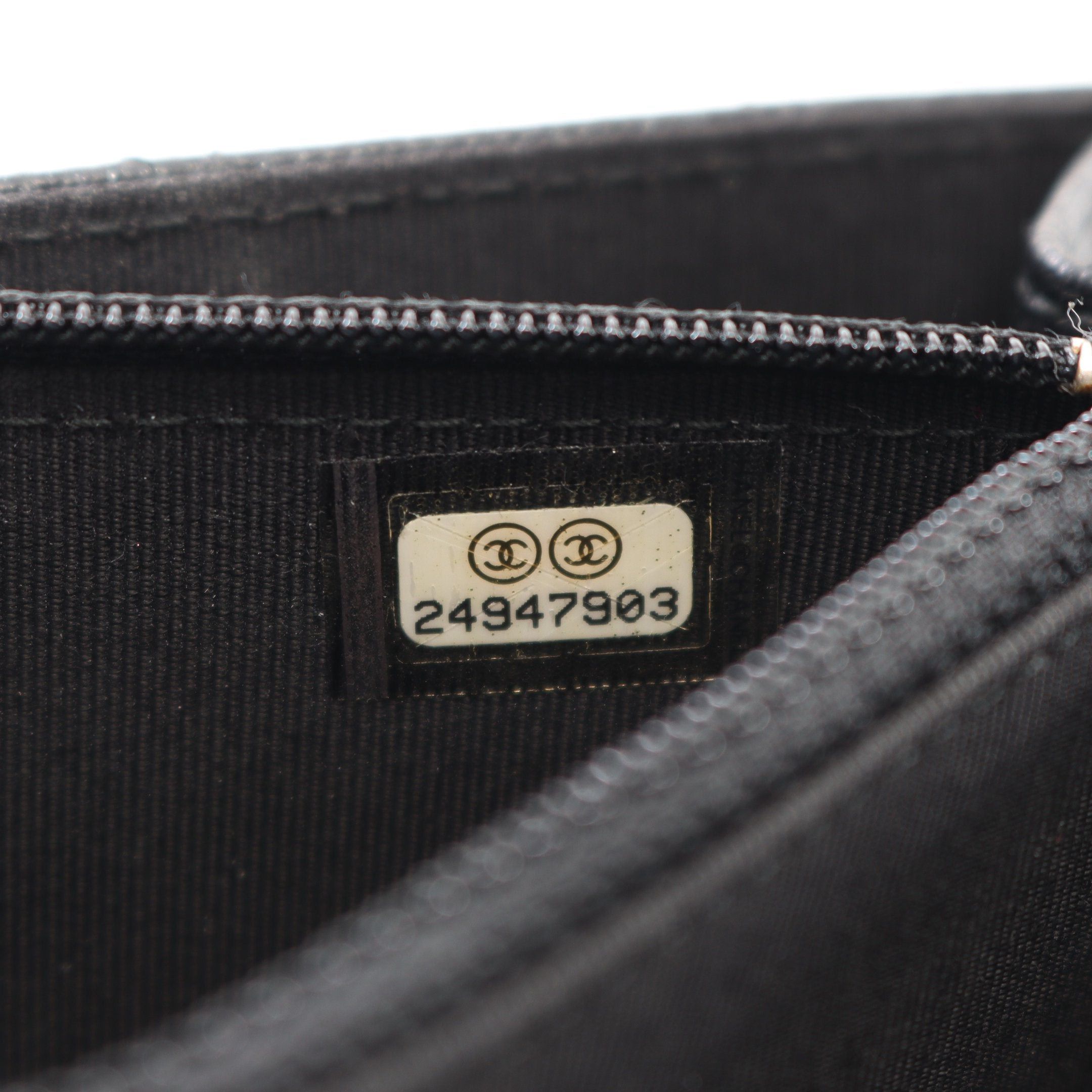 Chanel Chanel Matelasse Chain Wallet Caviar Skin Black Silver Hardware Size ONE SIZE - 5 Thumbnail