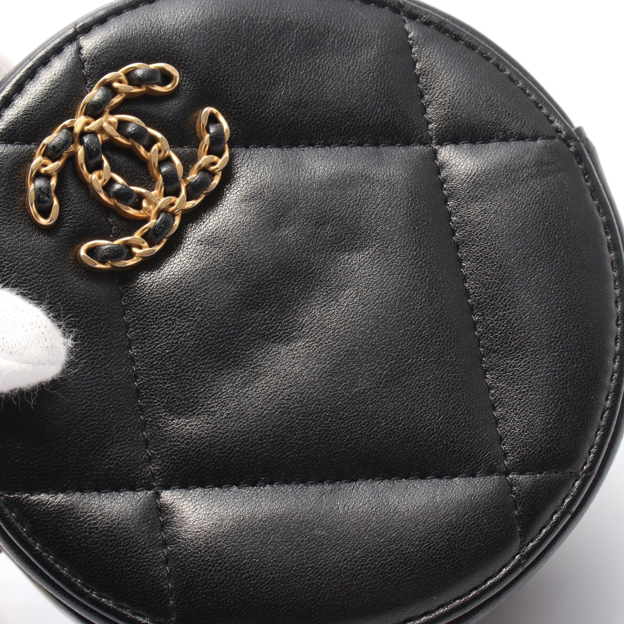 Chanel Chanel Chanel 19 Matelasse Chain Shoulder Bag Leather Black Combination Metal Fittings Size ONE SIZE - 7 Thumbnail