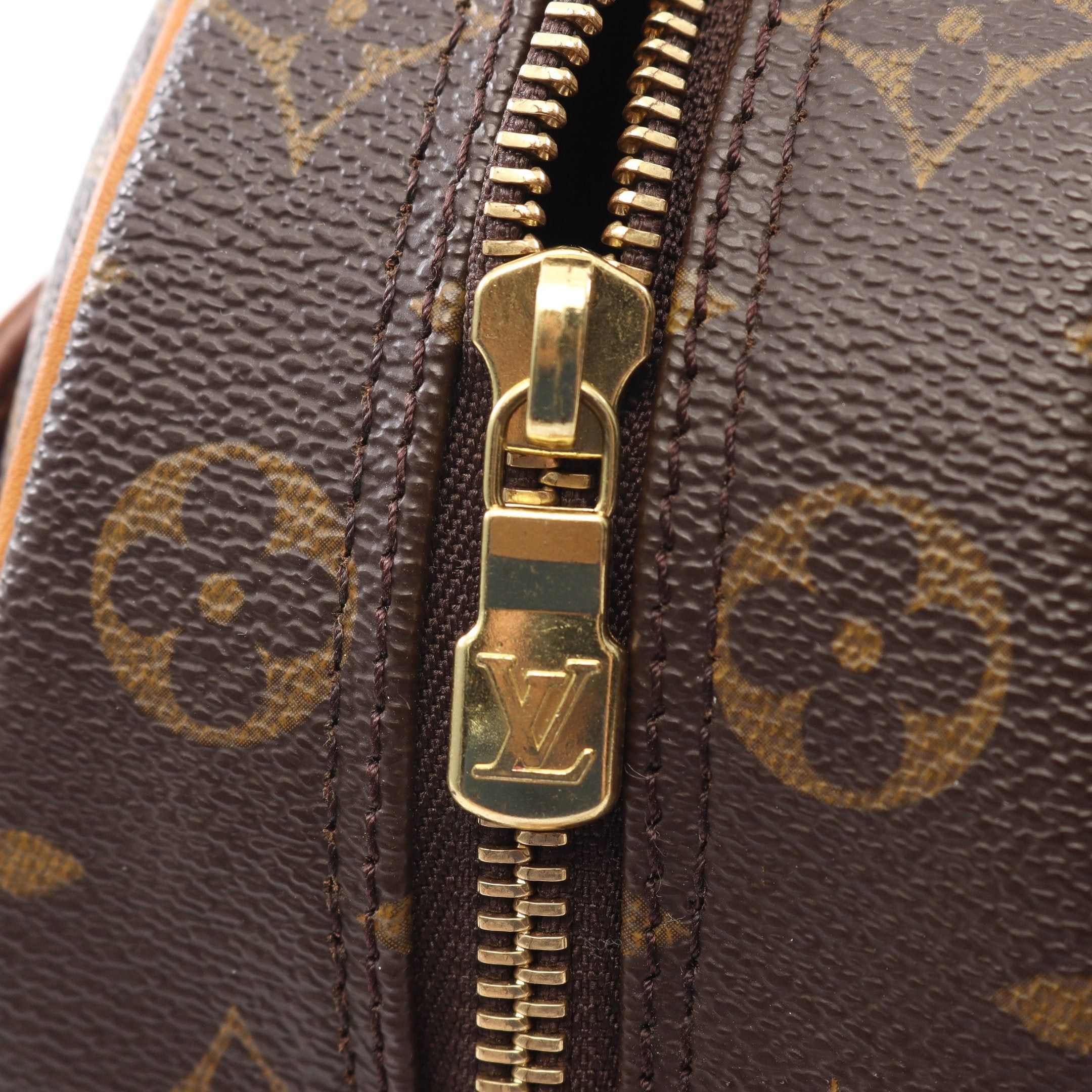 Louis Vuitton Louis Vuitton Blower Monogram Shoulder Bag Leather Brown Size ONE SIZE - 11 Thumbnail