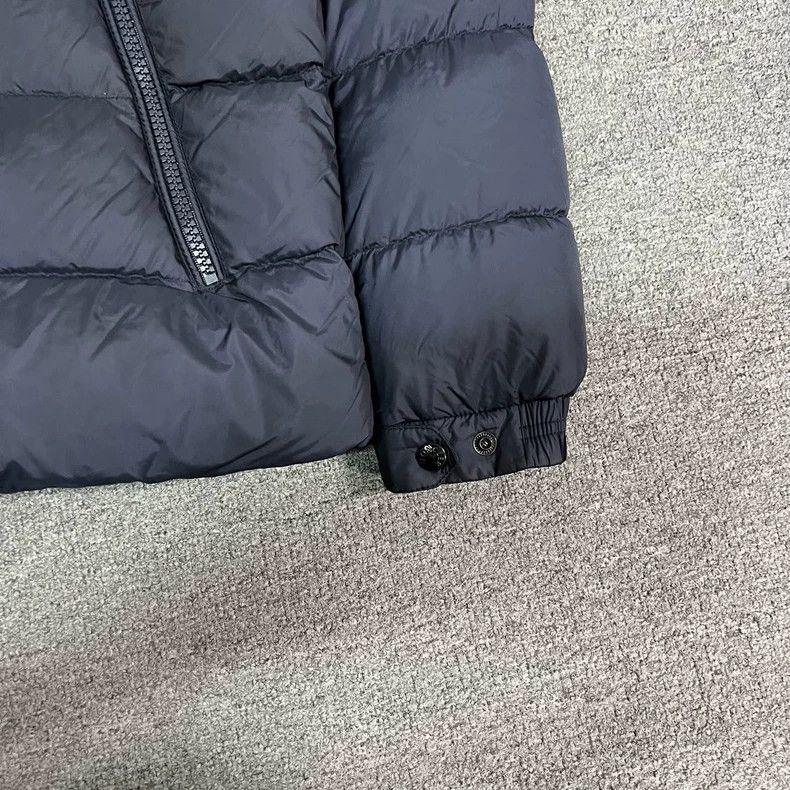 Moncler Moncler Fur Collar Down Jacket Size 2 Size US M / EU 48-50 / 2 - 5 Thumbnail