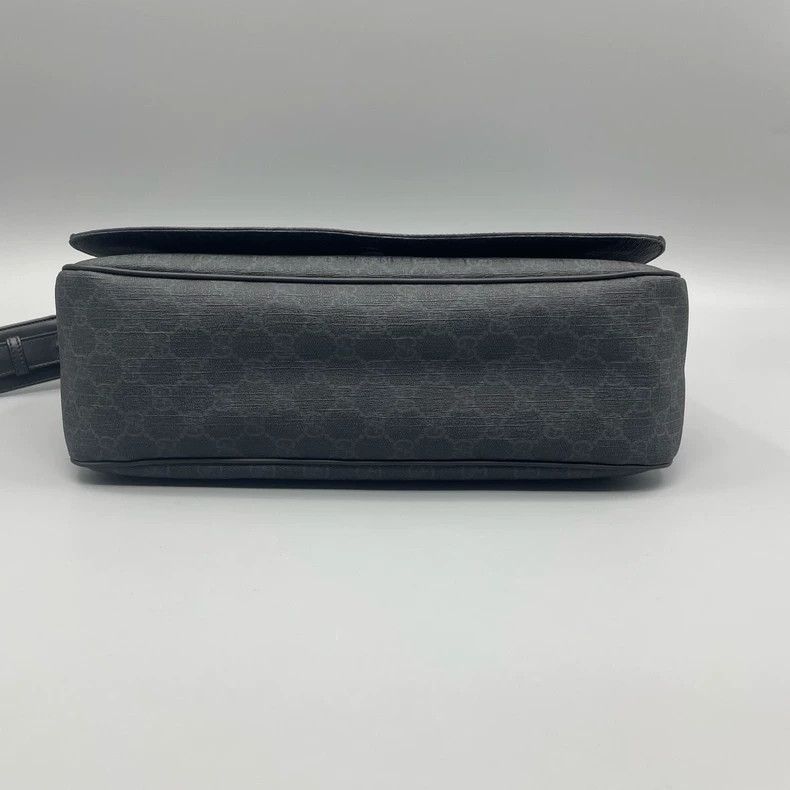 Gucci Gucci Classic Black Messenger Crossbody Bag Size ONE SIZE - 3 Thumbnail