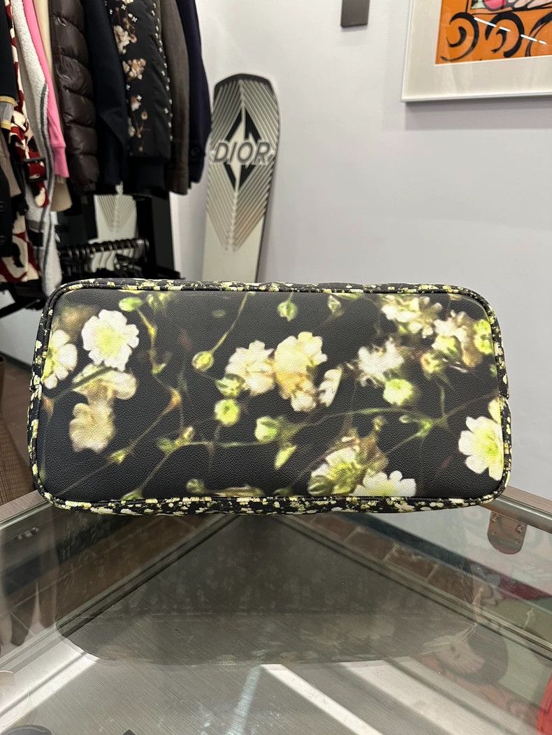 Givenchy Givenchy Floral Print Tote Bag 40cm Size ONE SIZE - 5 Thumbnail