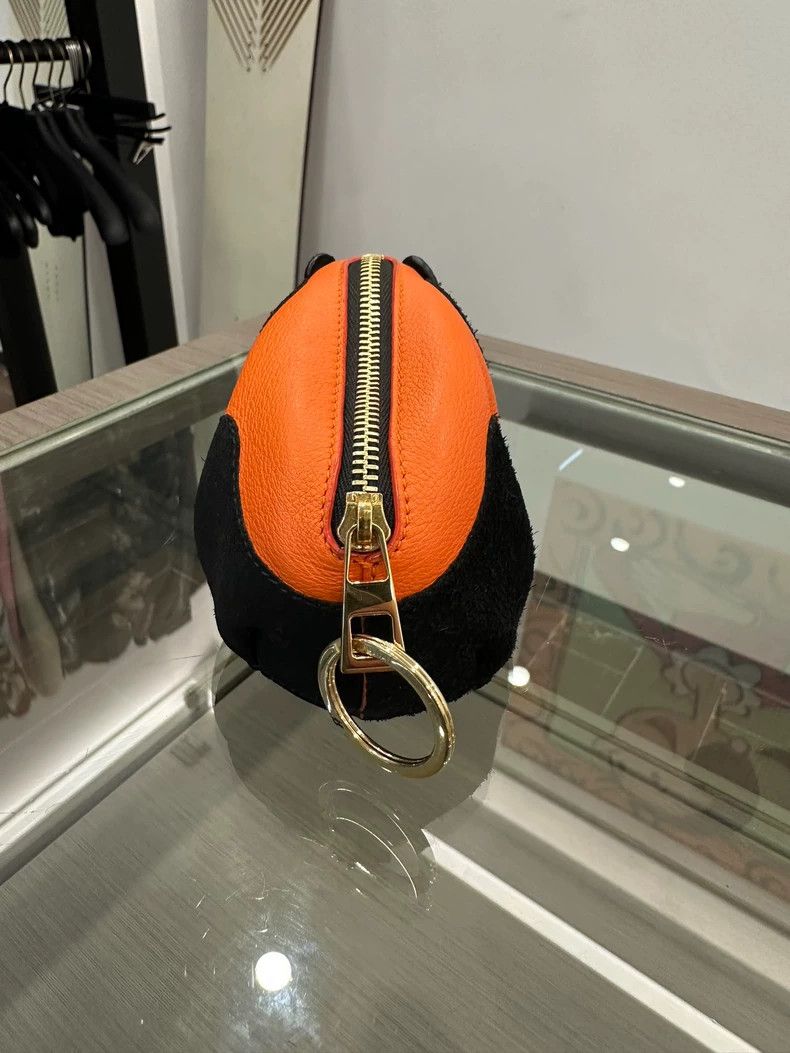 Loewe Loewe Panda Coin Purse Genuine Leather Size ONE SIZE - 4 Thumbnail
