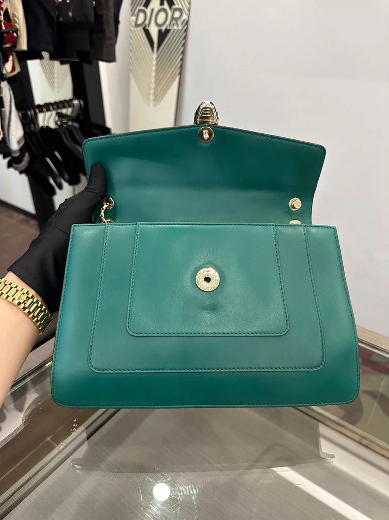 Bvlgari Bvlgari Serpenti Green Shoulder Bag 27cm Size ONE SIZE - 4 Thumbnail