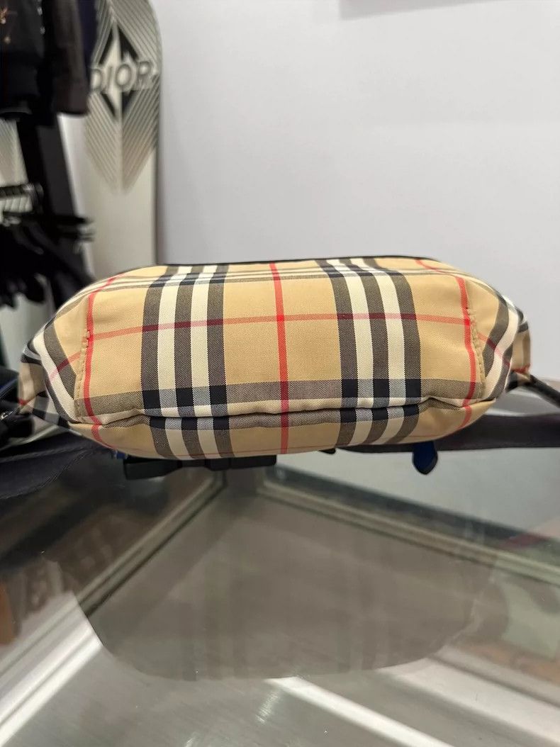 Burberry Burberry Classic Beige Check Waist Bag Size ONE SIZE - 3 Thumbnail