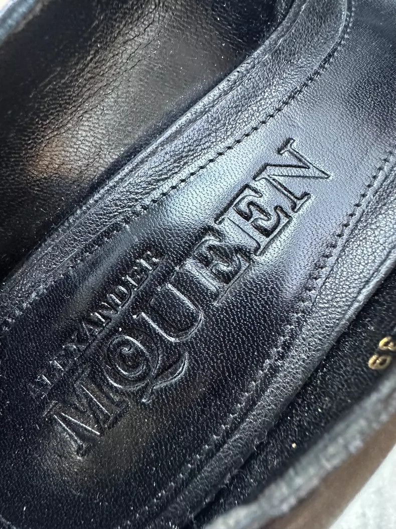 Alexander McQueen Mcqueen Black High Heels with Skull Detail Size US 8 / EU 41 - 8 Thumbnail