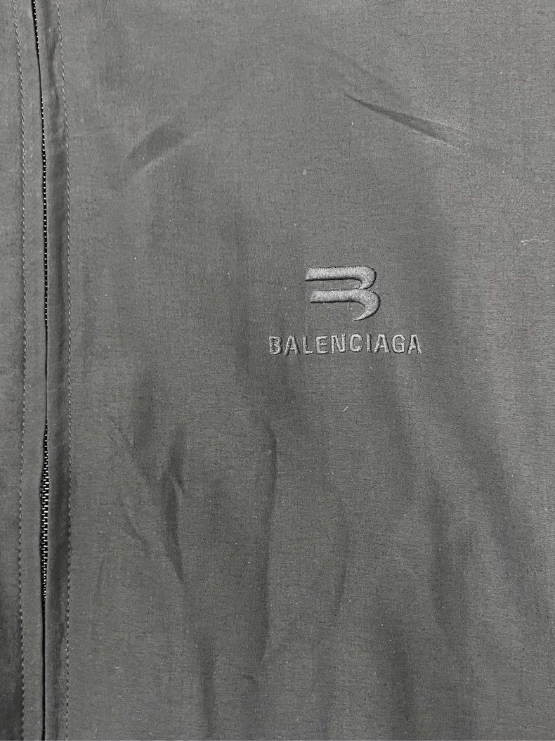 Balenciaga Balenciaga Sporty Long Sleeve Zip Jacket Size US S / EU 44-46 / 1 - 3 Thumbnail