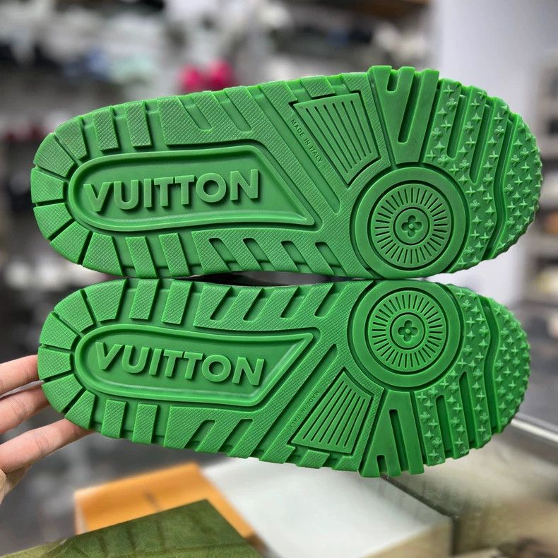 Louis Vuitton LV Trainer Maxi Sneakers in White Green Size US 8.5 / EU 41-42 - 6 Thumbnail
