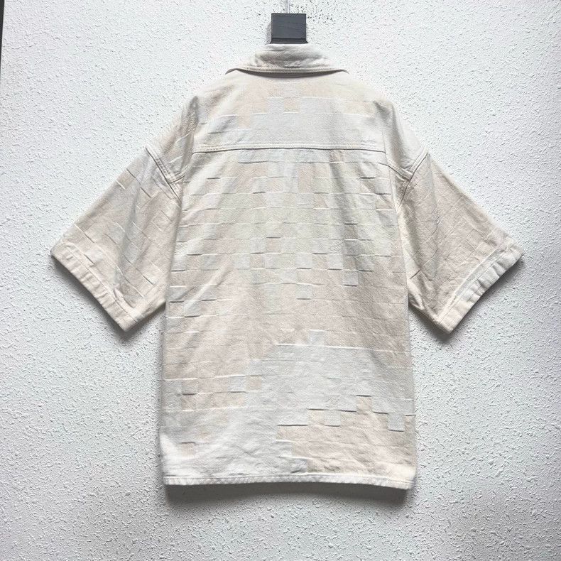 Louis Vuitton Louis Vuitton Short Sleeve Embroidered Shirt Size US XL / EU 56 / 4 - 2 Thumbnail