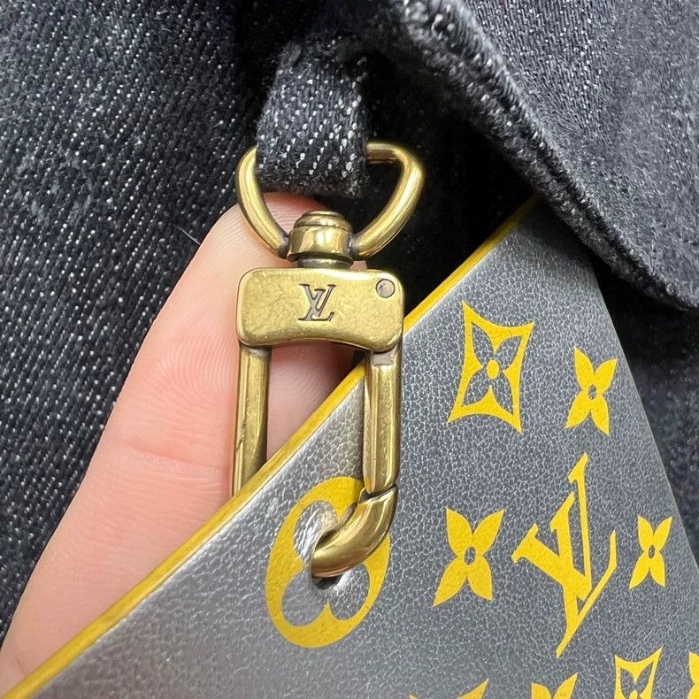 Louis Vuitton Louis Vuitton Dark Pattern Denim Jacket Size 56 Size US XXL / EU 58 / 5 - 6 Thumbnail