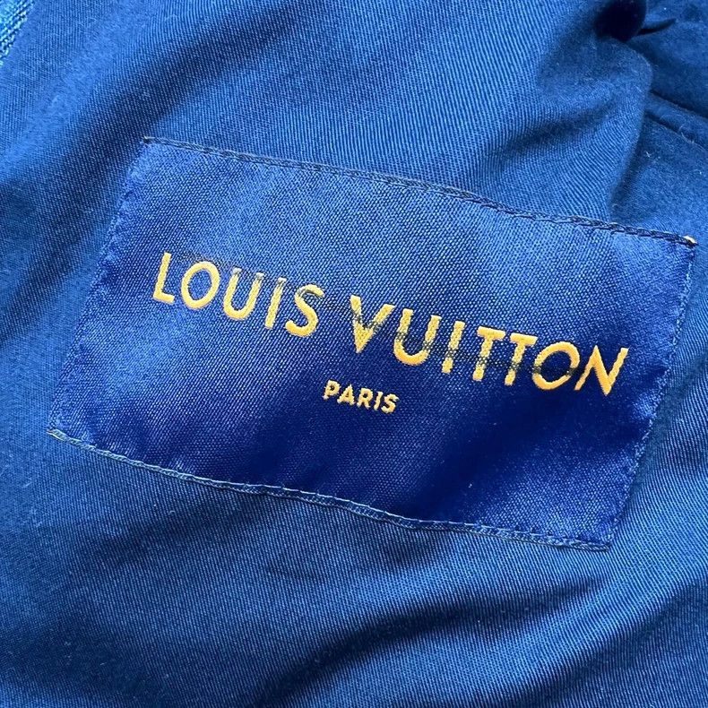 Louis Vuitton Louis Vuitton SS23 Embossed Logo Denim Jacket Size US S / EU 44-46 / 1 - 3 Thumbnail