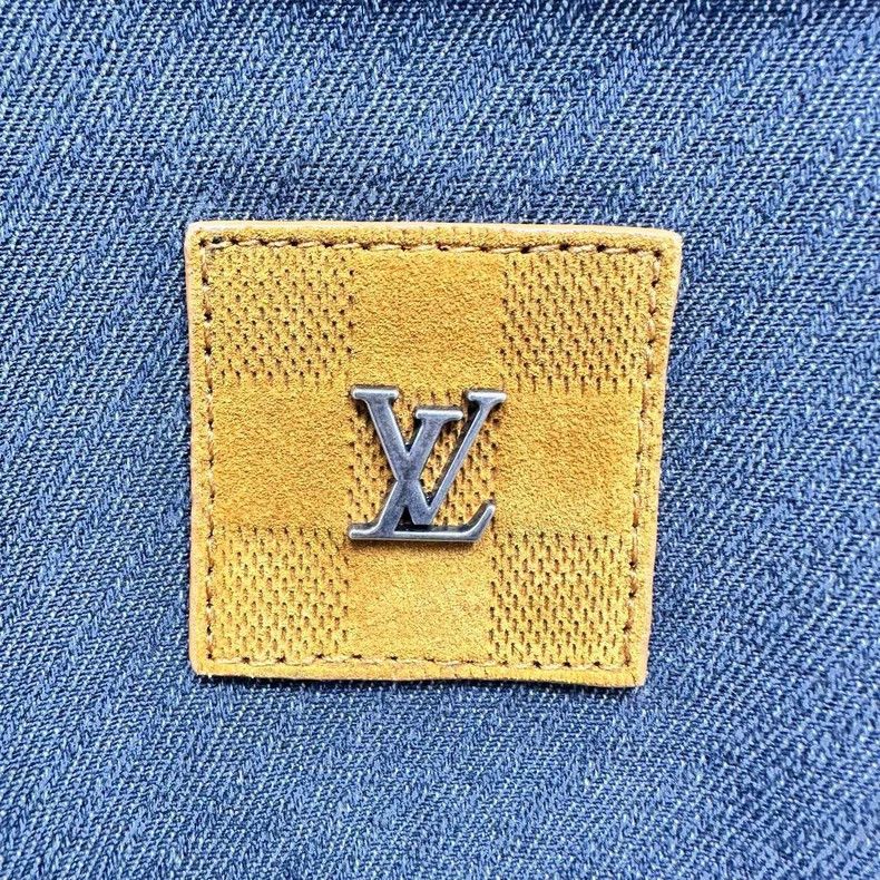 Louis Vuitton Louis Vuitton Logo Denim Jacket Size US L / EU 52-54 / 3 - 7 Thumbnail