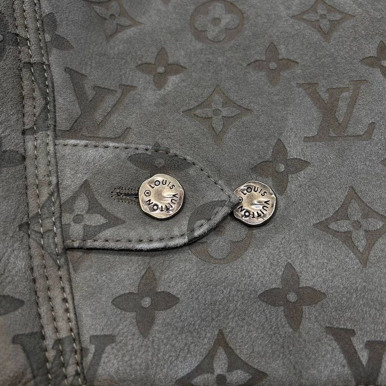 Louis Vuitton Louis Vuitton Fur Lined Jacket Size 50 Size US L / EU 52-54 / 3 - 5 Thumbnail