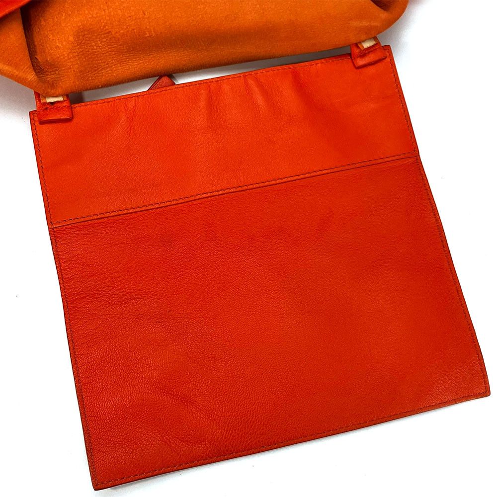 Celine Celine Celine Horizontal Cabas Leather Tote Bag Leather Tote Bag 169263EBT Size ONE SIZE - 24 Thumbnail