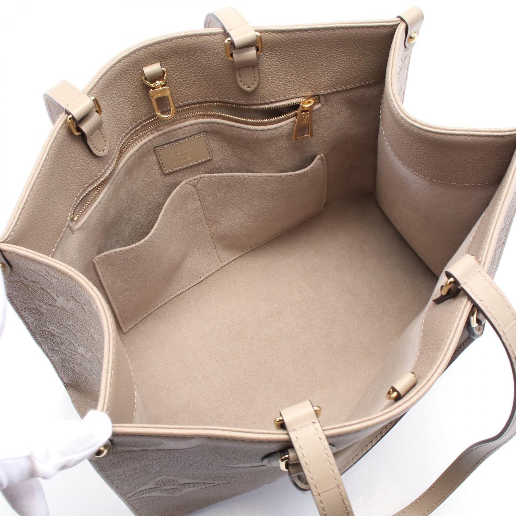 Louis Vuitton Louis Vuitton Louis Vuitton OnTheGo MM Monogram Empreinte Tote Bag Leather Tote Bag M45607 Size ONE SIZE - 3 Thumbnail