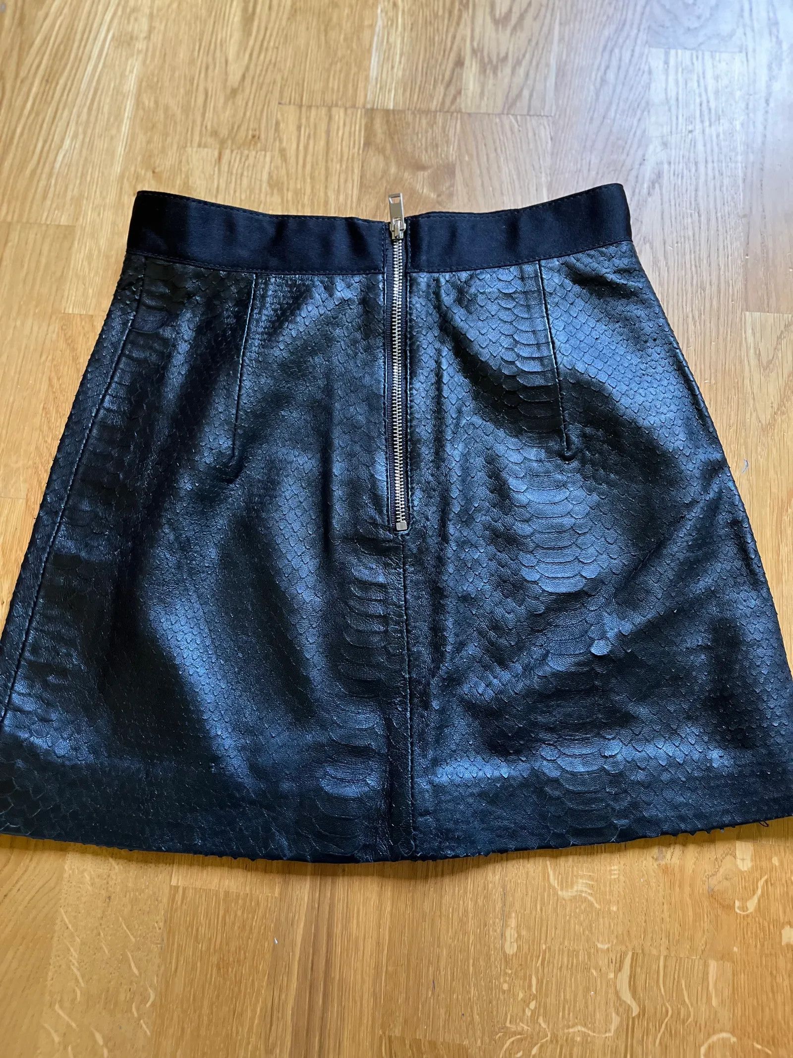 Giambattista Valli Giambattista Valli x H&M Skirt Size 26" / US 2 / IT 38 - 3 Thumbnail