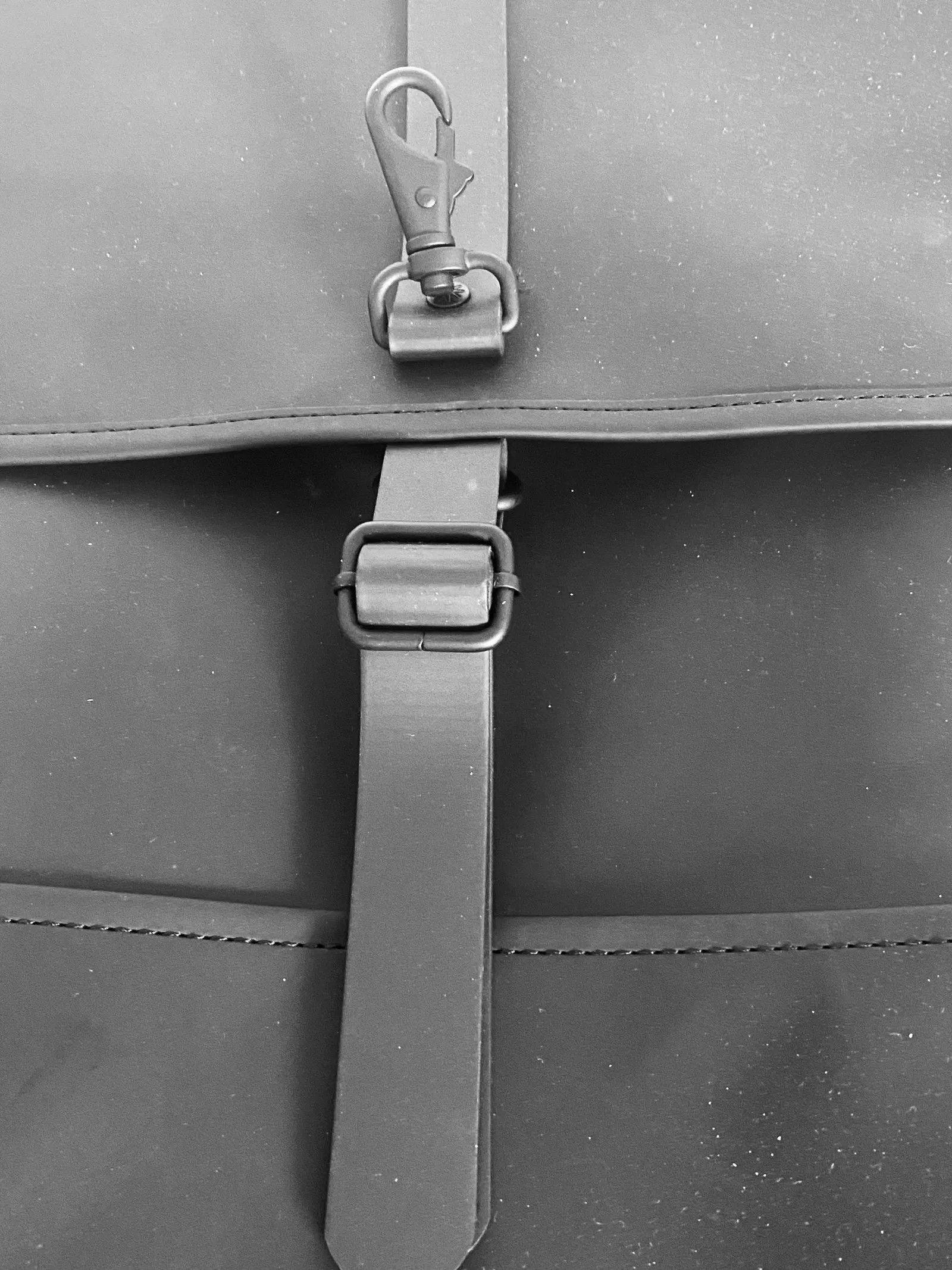 Rains Rains Backpack Size ONE SIZE - 2 Thumbnail