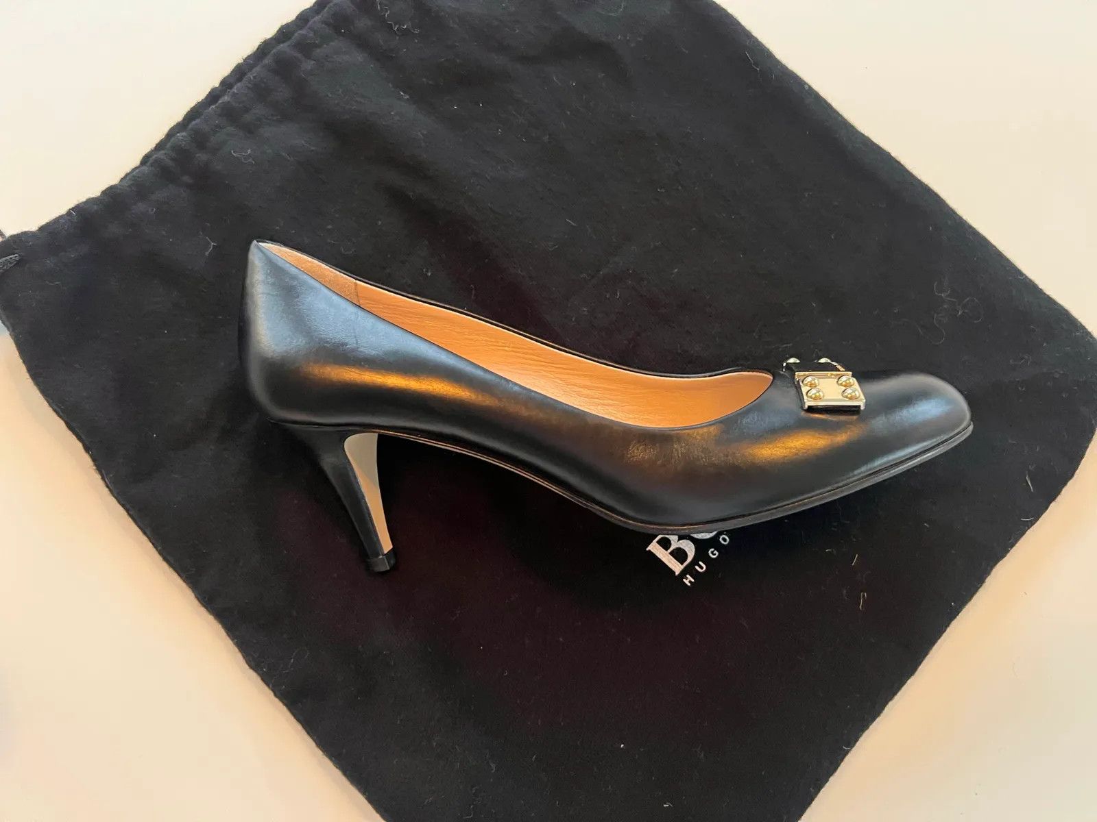 Hugo Boss Hugo Boss Heels Size US 8 / IT 38 - 2 Thumbnail