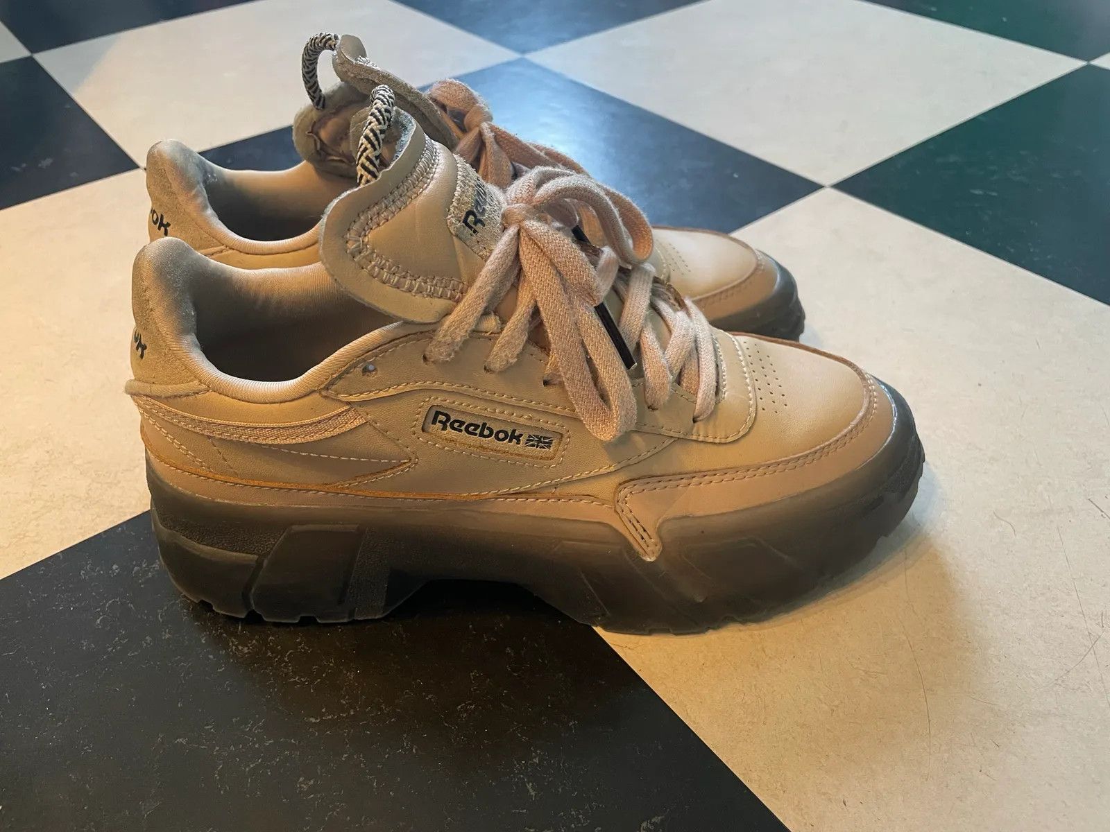 Reebok Reebok Cardie B Sneakers Size US 6 / IT 36 - 2 Thumbnail