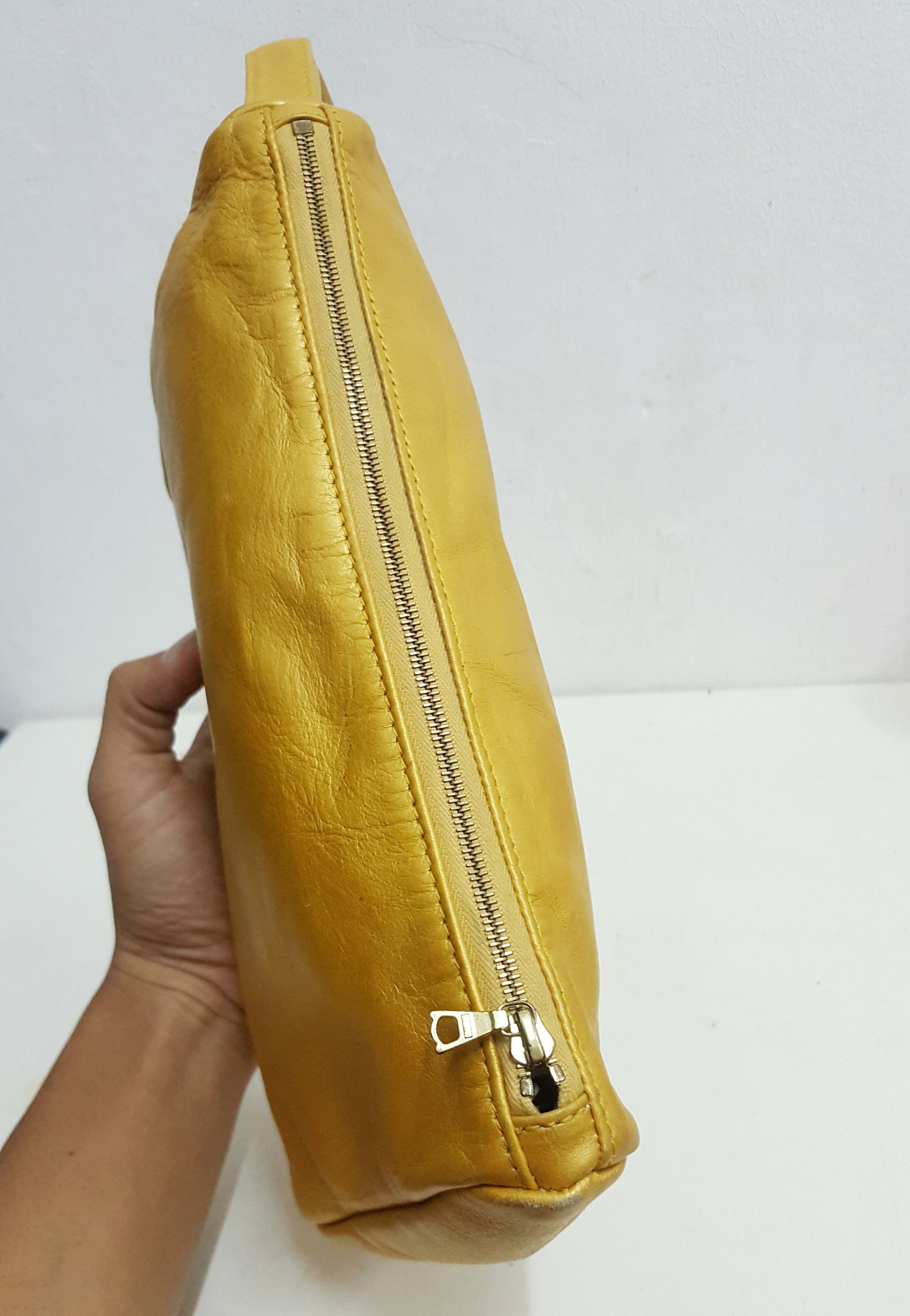 A.P.C. A.P.C Leather Clutch Bag Size ONE SIZE - 5 Thumbnail