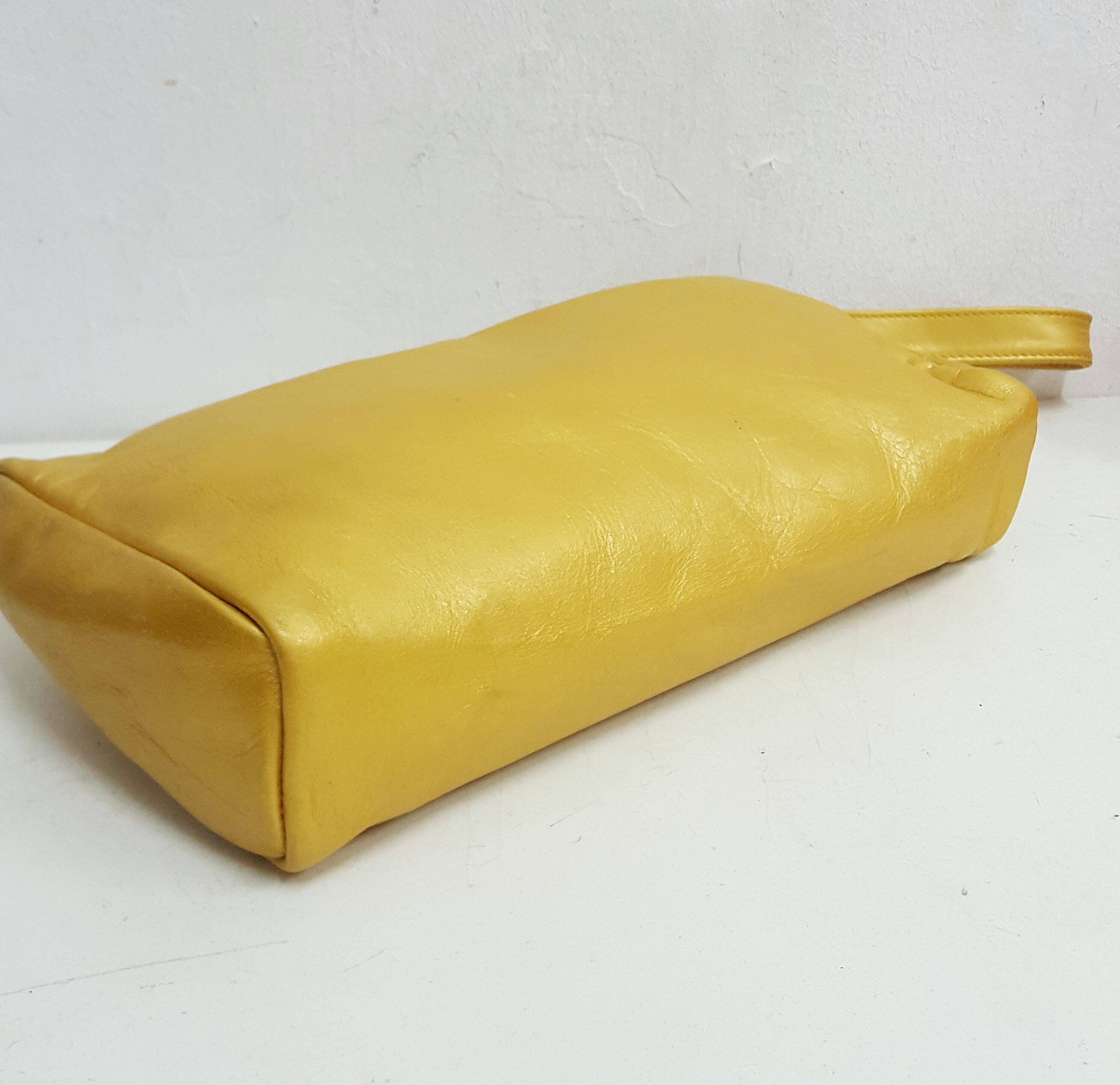 A.P.C. A.P.C Leather Clutch Bag Size ONE SIZE - 4 Thumbnail