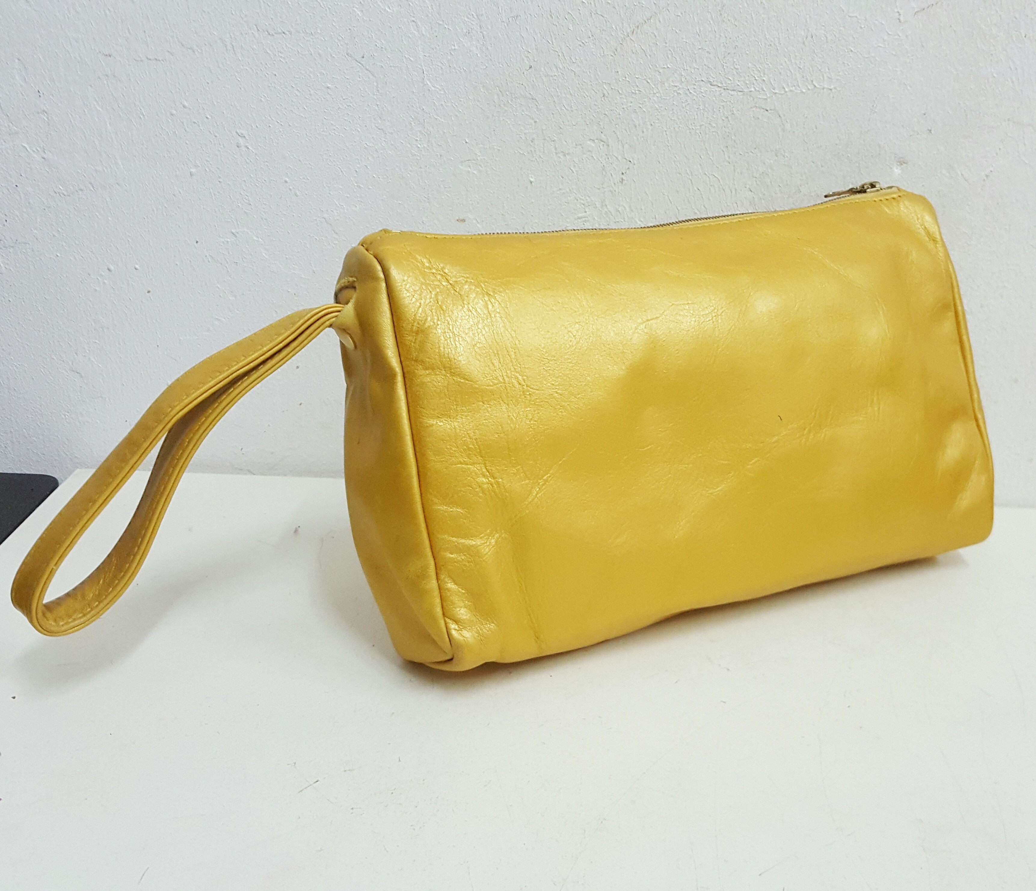 A.P.C. A.P.C Leather Clutch Bag Size ONE SIZE - 2 Thumbnail