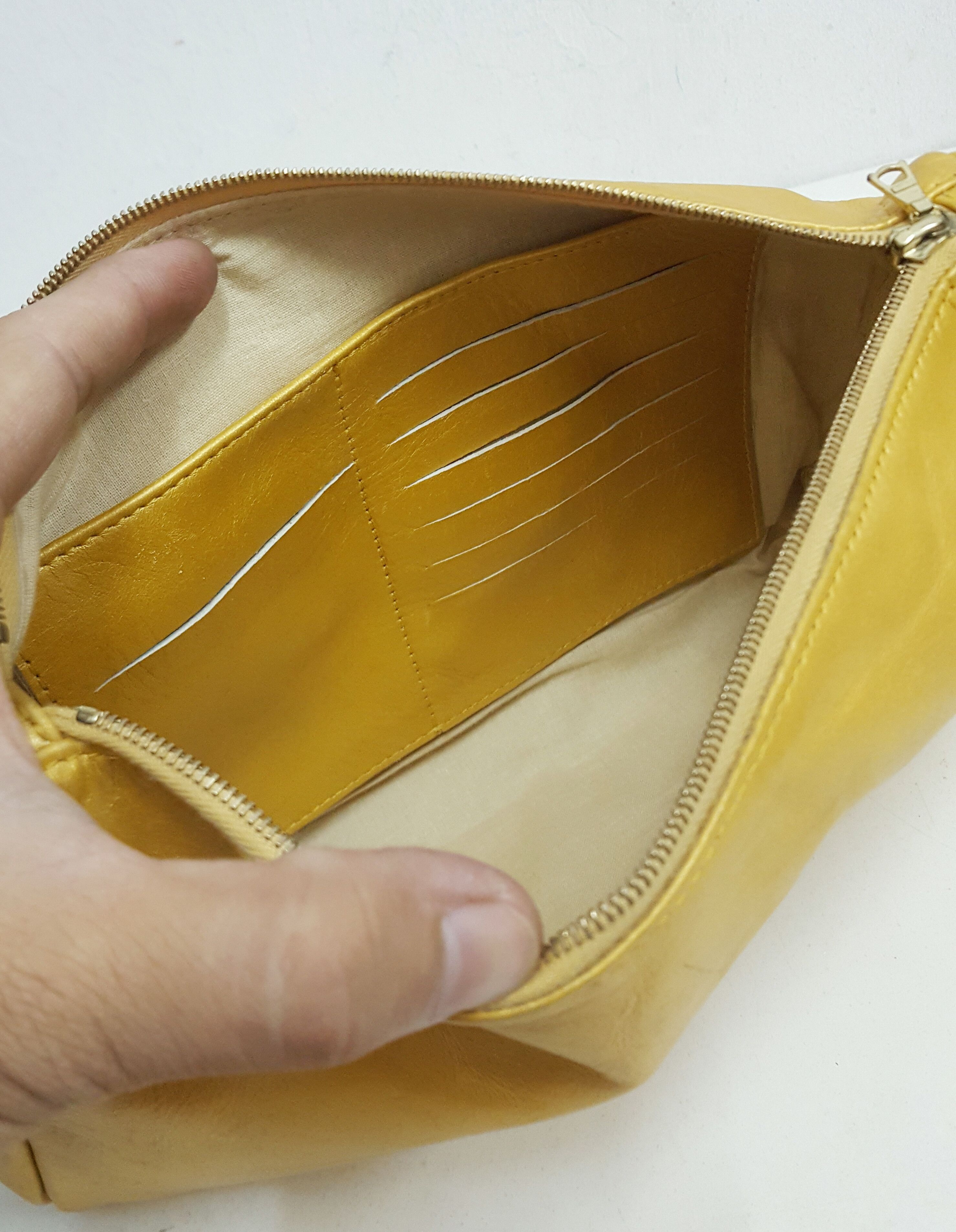 A.P.C. A.P.C Leather Clutch Bag Size ONE SIZE - 8 Thumbnail