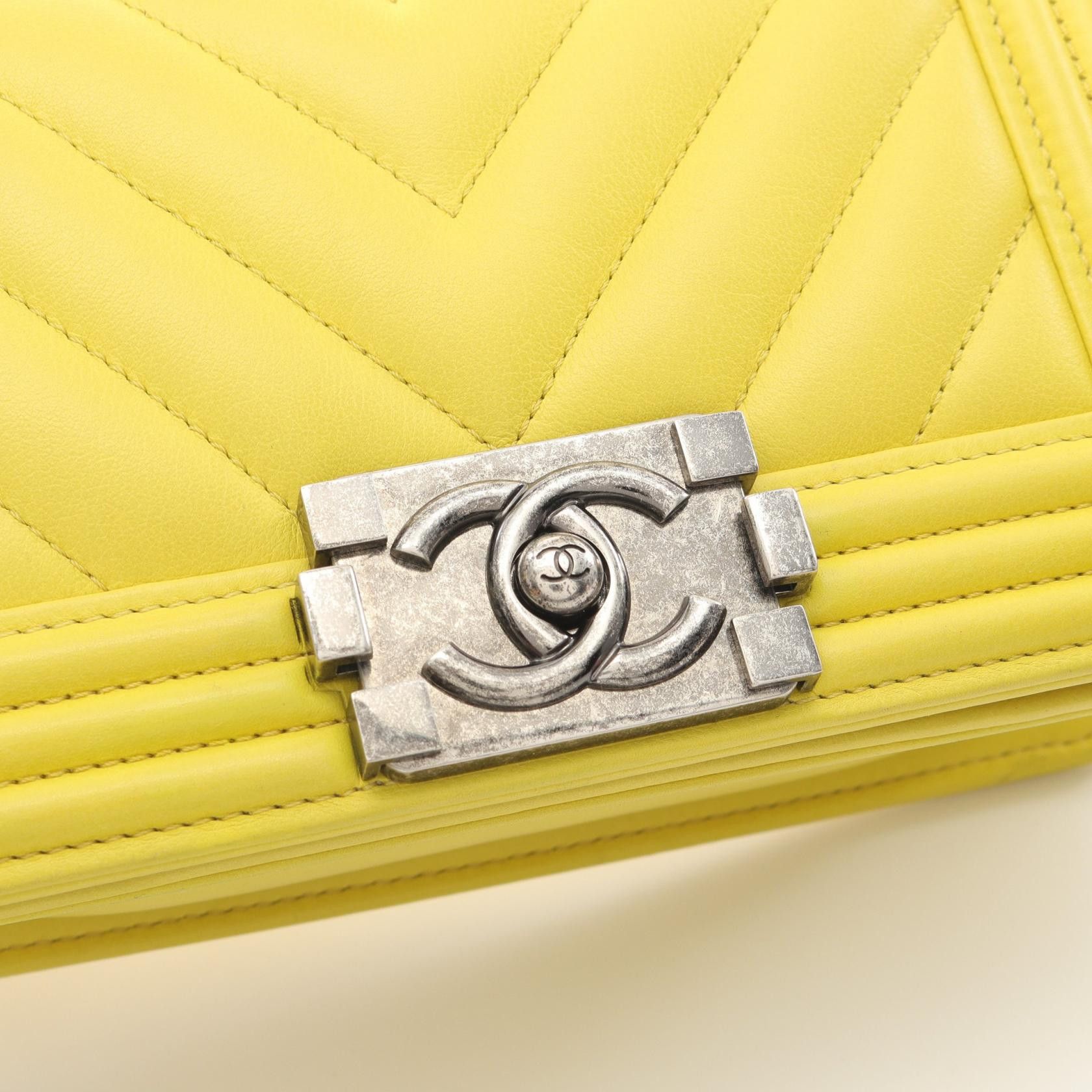 Chanel Chanel Boy Chanel Small Chevron V-Stitch Chain Shoulder Bag Lambskin Yellow Antique Silver Hardware Size ONE SIZE - 13 Thumbnail