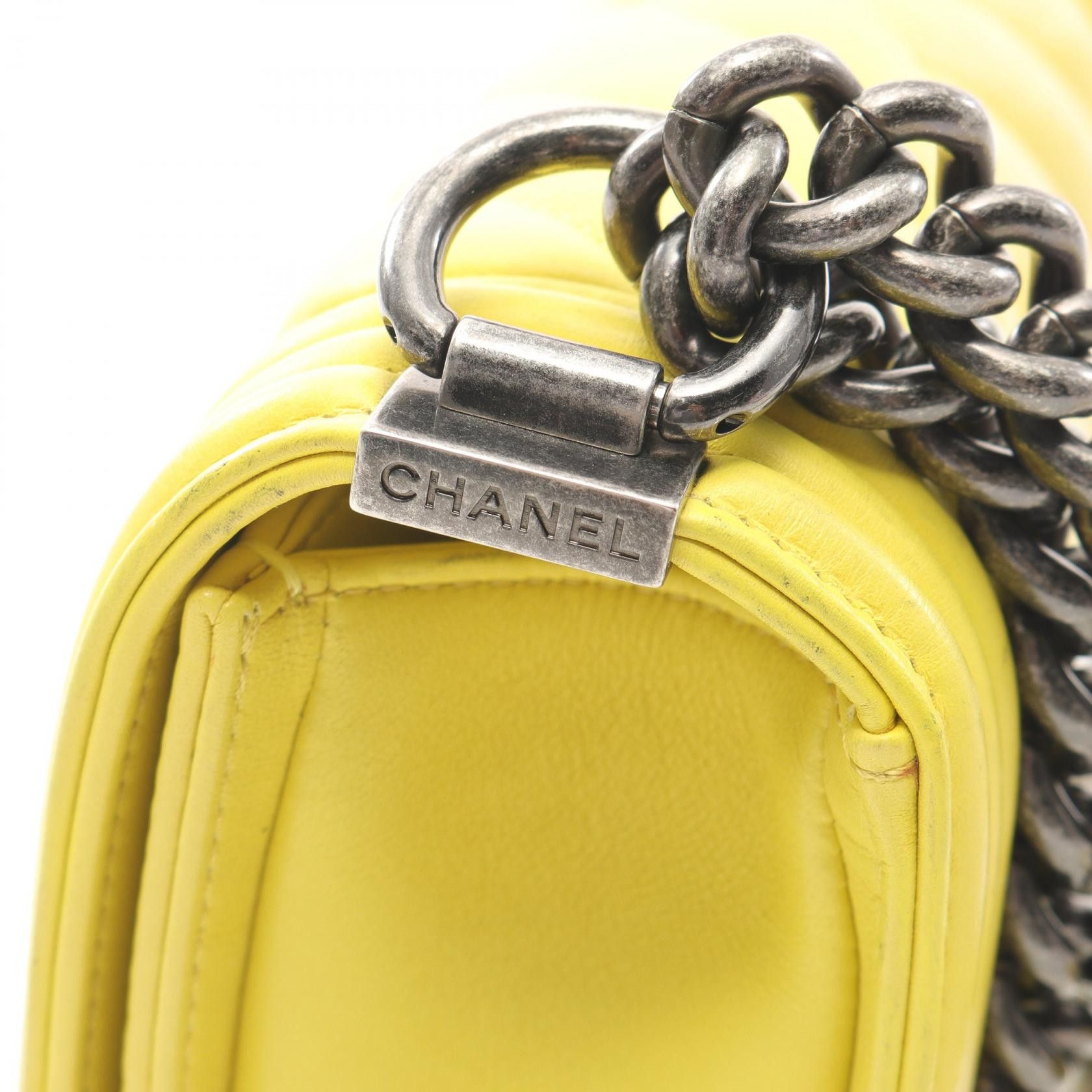 Chanel Chanel Boy Chanel Small Chevron V-Stitch Chain Shoulder Bag Lambskin Yellow Antique Silver Hardware Size ONE SIZE - 8 Thumbnail