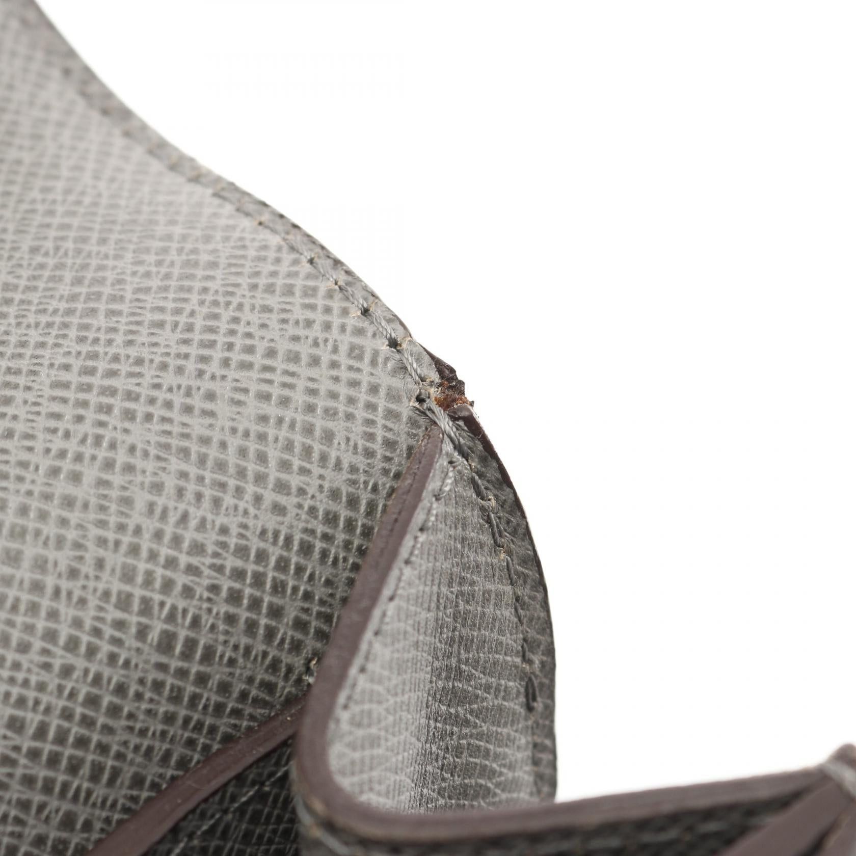 Louis Vuitton Louis Vuitton Neo Robusto 3 Taiga Glacier Briefcase Business Bag Leather Gray Size ONE SIZE - 11 Thumbnail