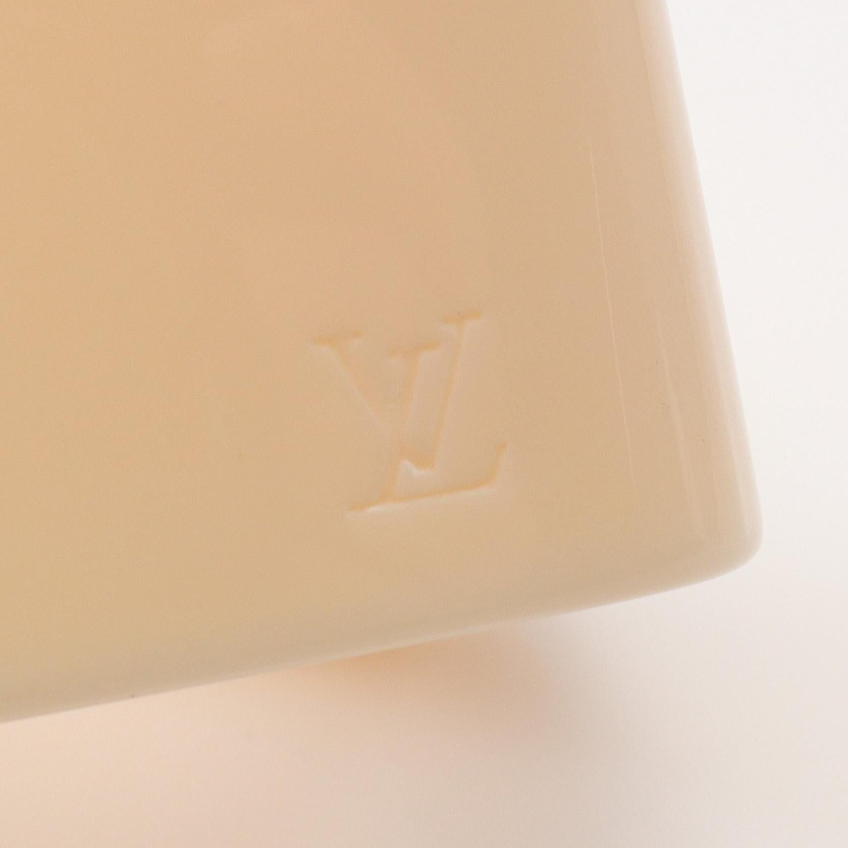 Louis Vuitton Louis Vuitton Art Bangle Ivory Size ONE SIZE - 3 Thumbnail