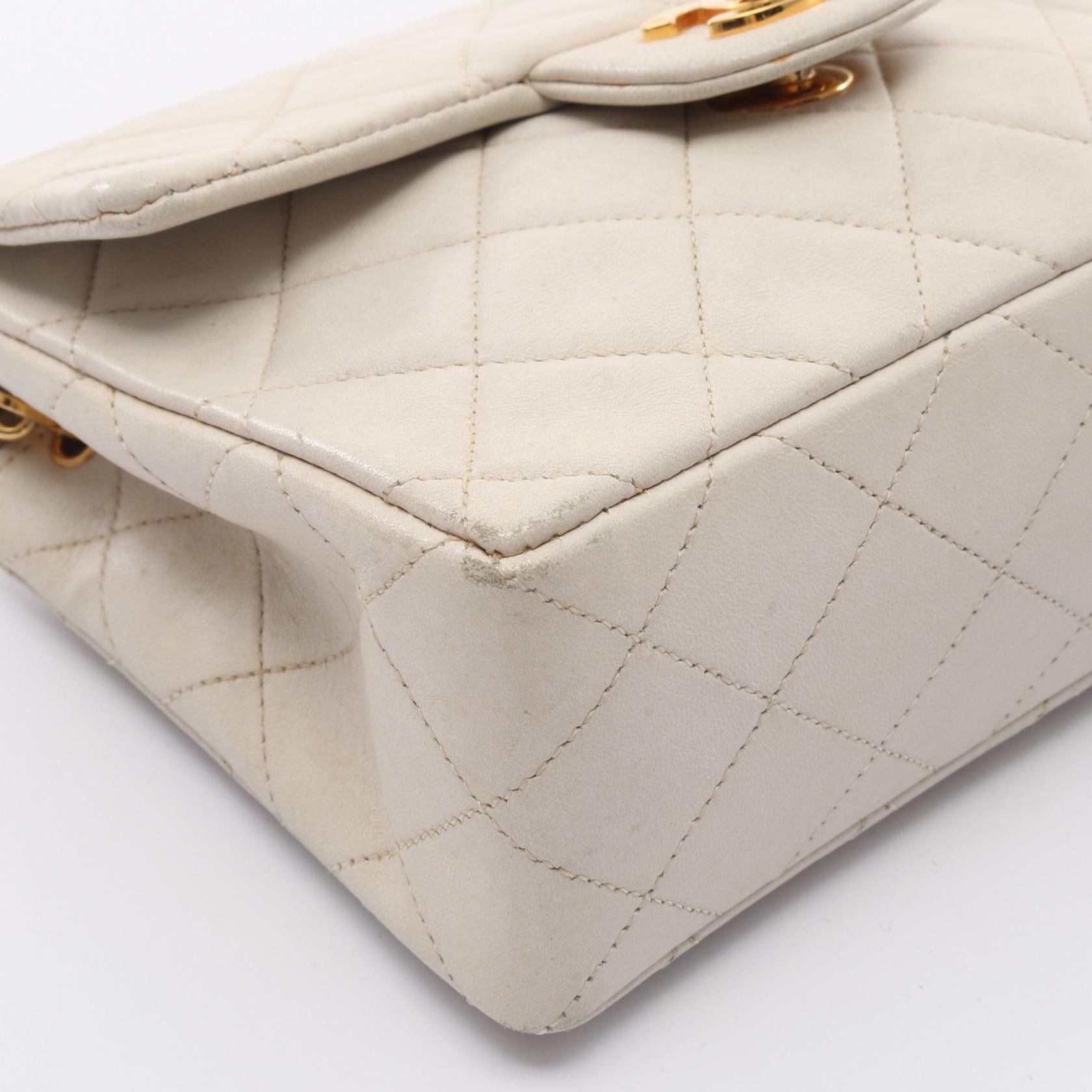 Chanel Chanel Mini Matelasse Chain Shoulder Bag Lambskin White Gold Hardware Size ONE SIZE - 6 Thumbnail