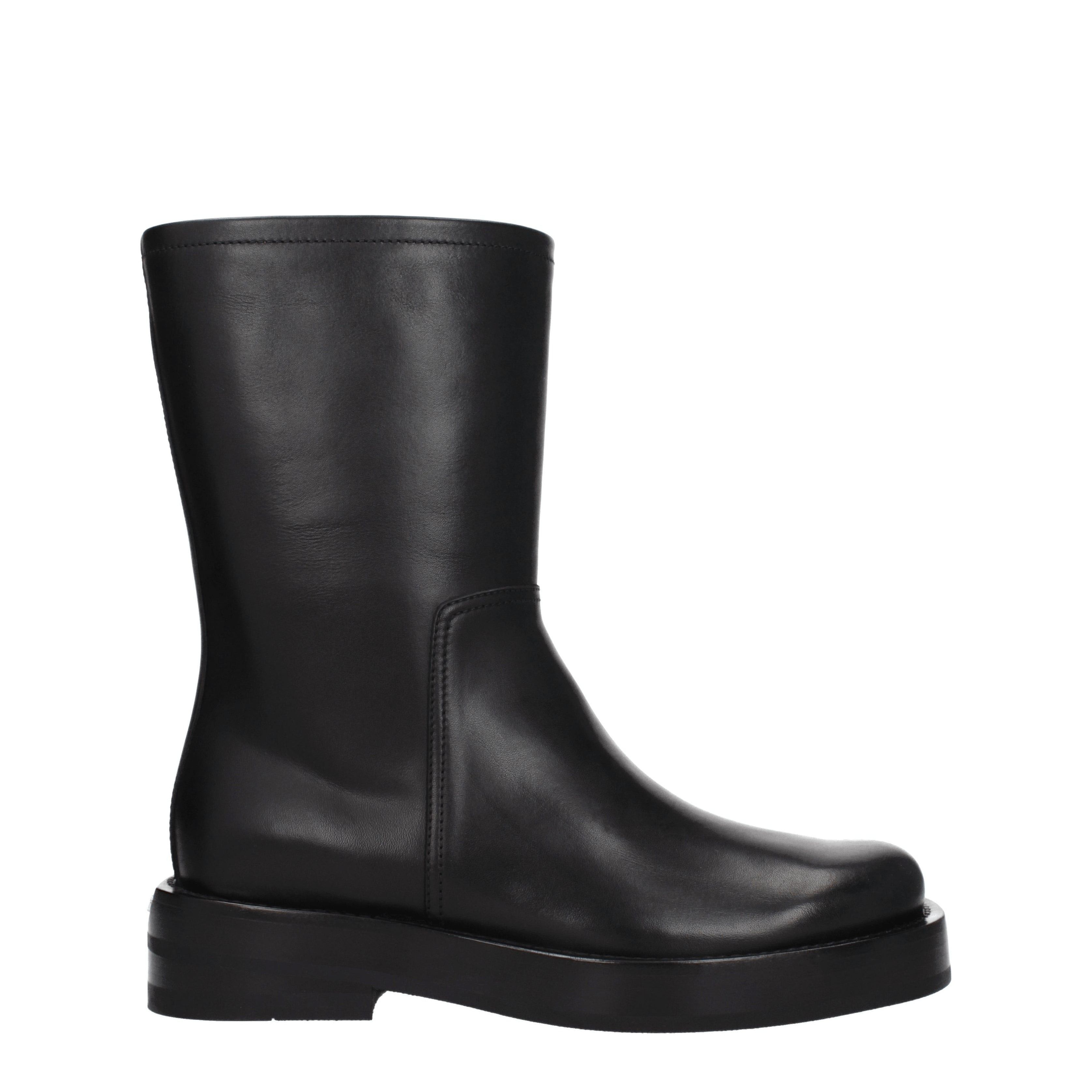 Dior Boots in Leather Size US 8 / EU 41 - 2 Thumbnail